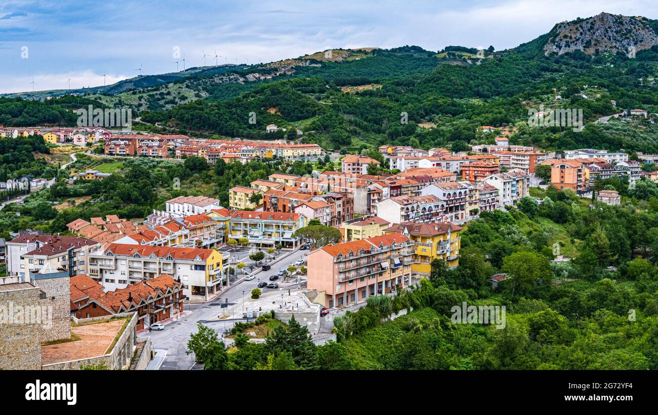 Vue de dessus du village de Laviano, Campanie, Italie Banque D'Images