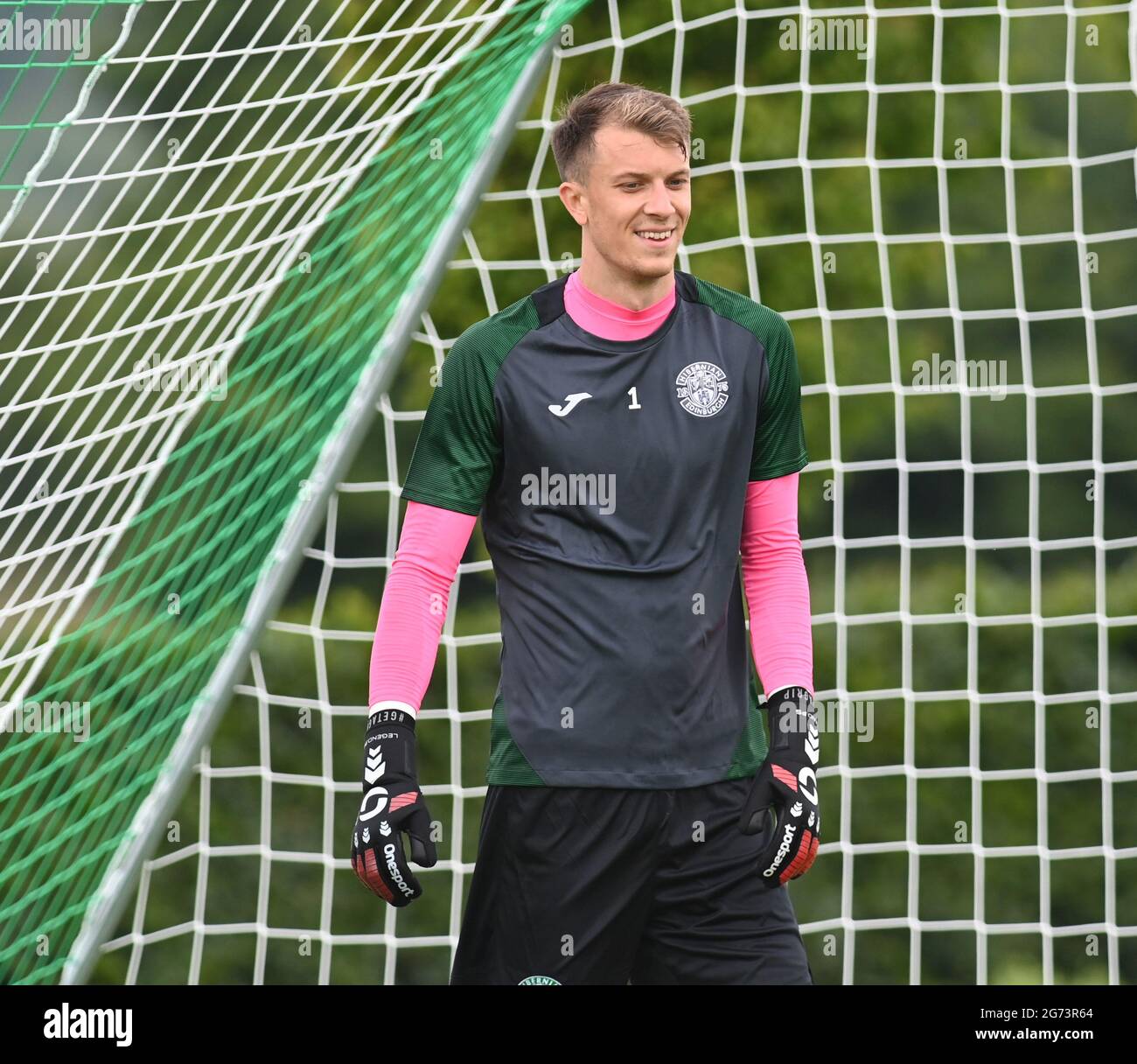 Tranent, Ormiston, East Lothian.Scotland. Royaume-Uni .3 juillet 21 Hibernian vs Dunfermline match amical avant la saison. Matt Macey gardien de but du FC Hibernian Banque D'Images