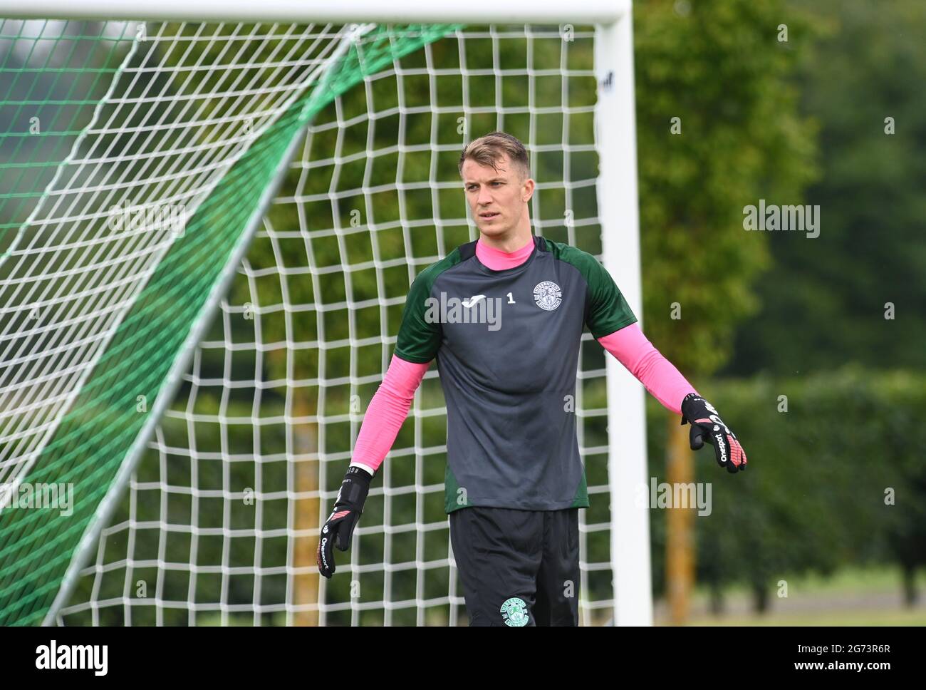 Tranent, Ormiston, East Lothian.Scotland. Royaume-Uni .3 juillet 21 Hibernian vs Dunfermline match amical avant la saison. Matt Macey gardien de but du FC Hibernian Banque D'Images