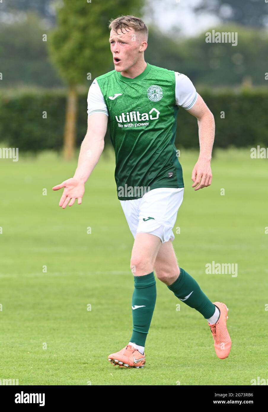 Tranent, Ormiston, East Lothian.Scotland. Royaume-Uni .3 juillet 21 Hibernian vs Dunfermline match amical avant la saison. Jake Doyle-Hayes de Hibernian FC 2021-2 Banque D'Images
