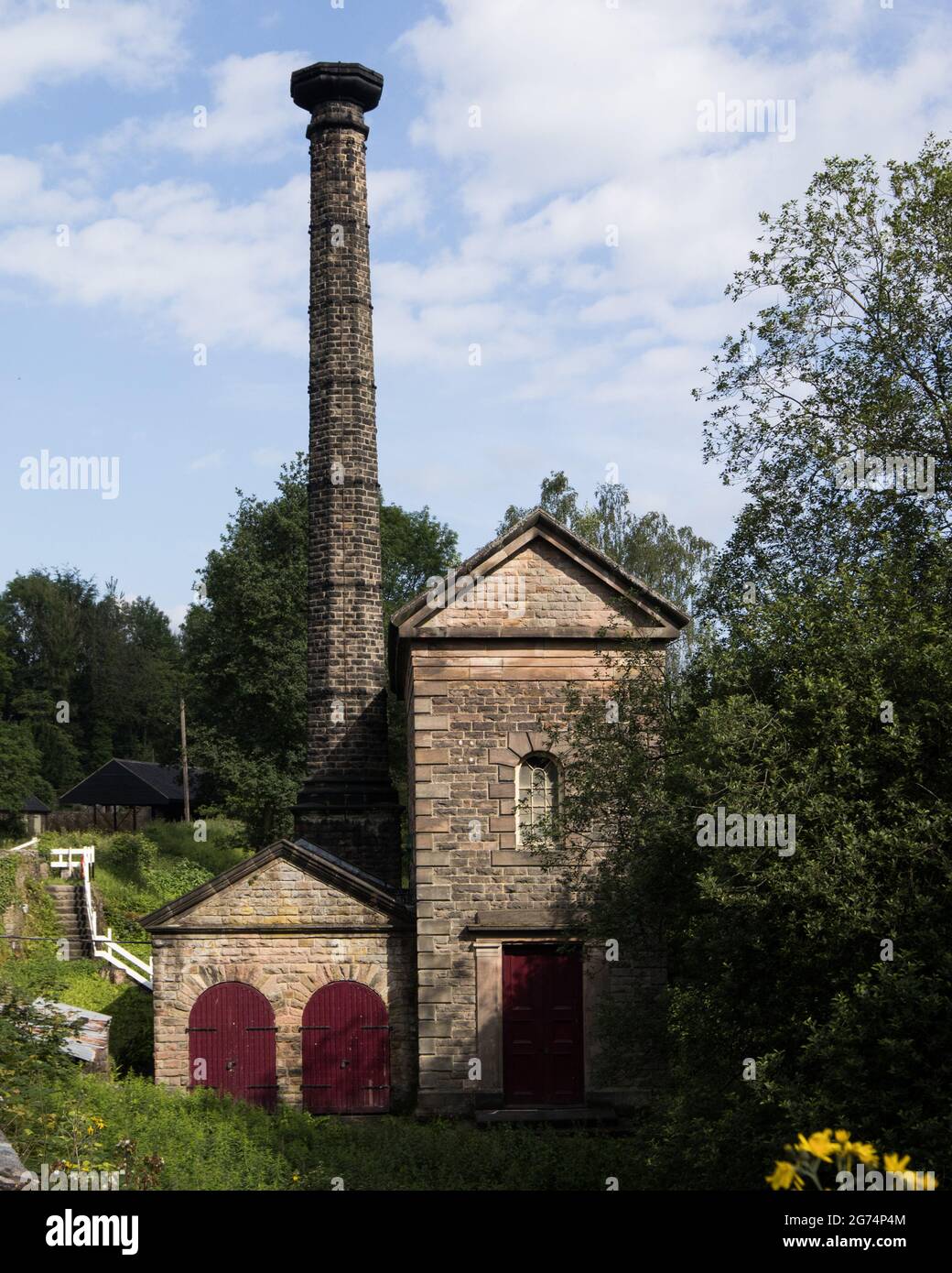 Lea Wood Pump House au canal de Cromford par une journée ensoleillée - Derbyshire Peak District Banque D'Images