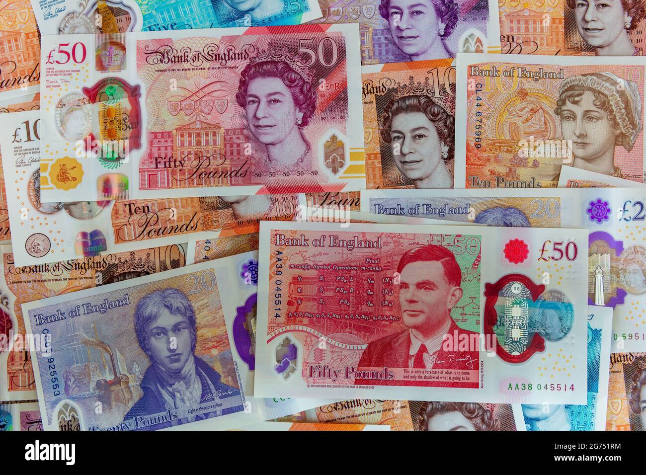 Banque d'Angleterre nouveau polymère £50 billet de banque avec les autres billets en polymère actuels en arrière-plan Banque D'Images