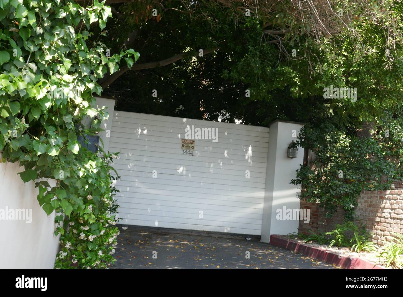 Los Angeles, Californie, États-Unis 11 juillet 2021 UNE vue générale de l'atmosphère de l'ancienne maison/maison du directeur Richard donner à Hollywood Hills le 11 juillet 2021 à Los Angeles, Californie, États-Unis. Photo par Barry King/Alay stock photo Banque D'Images