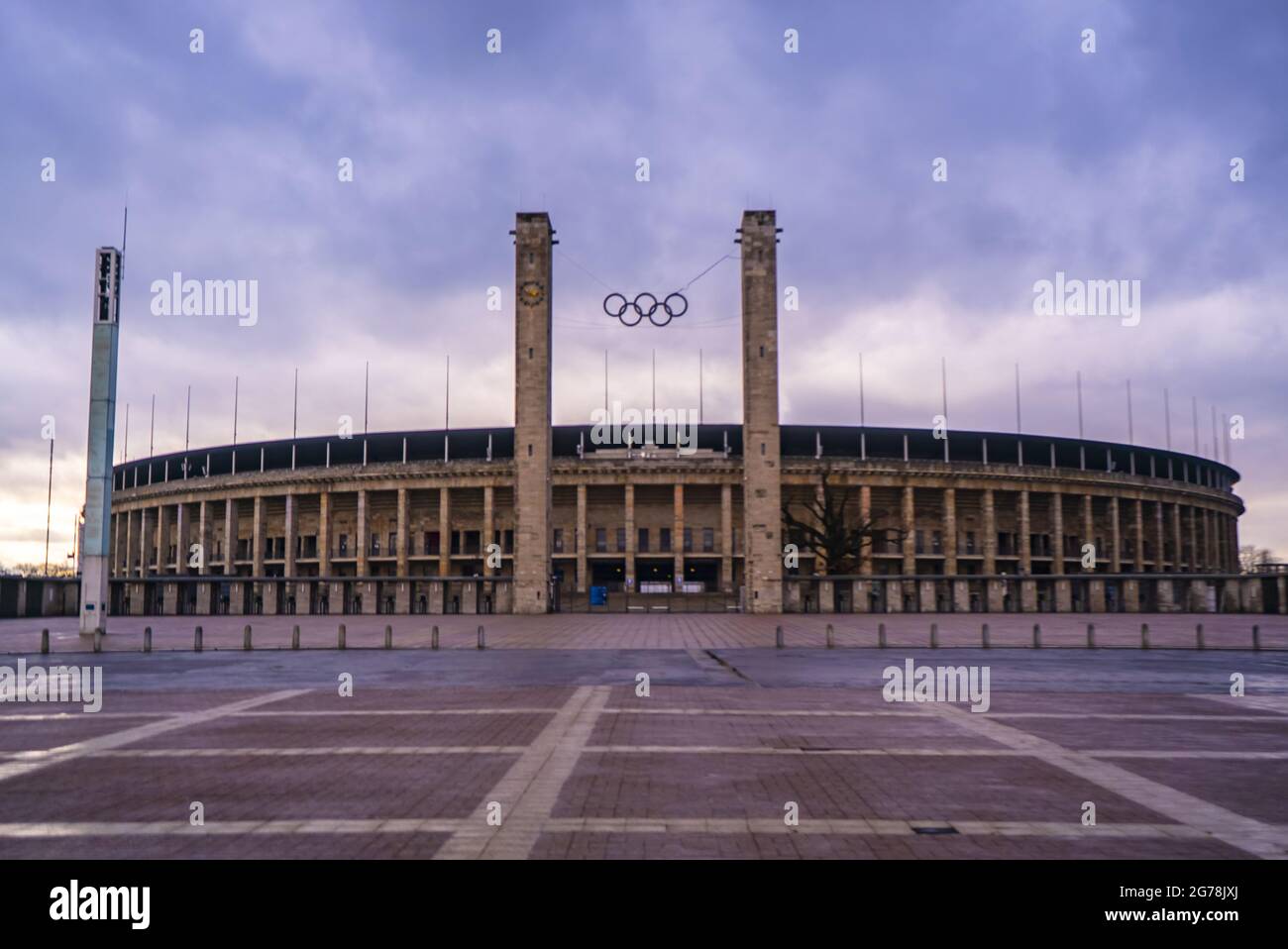 Olympiastadion Berlin à Olympiaplatz à Berlin - célèbre stade sportif - photographie de voyage Banque D'Images