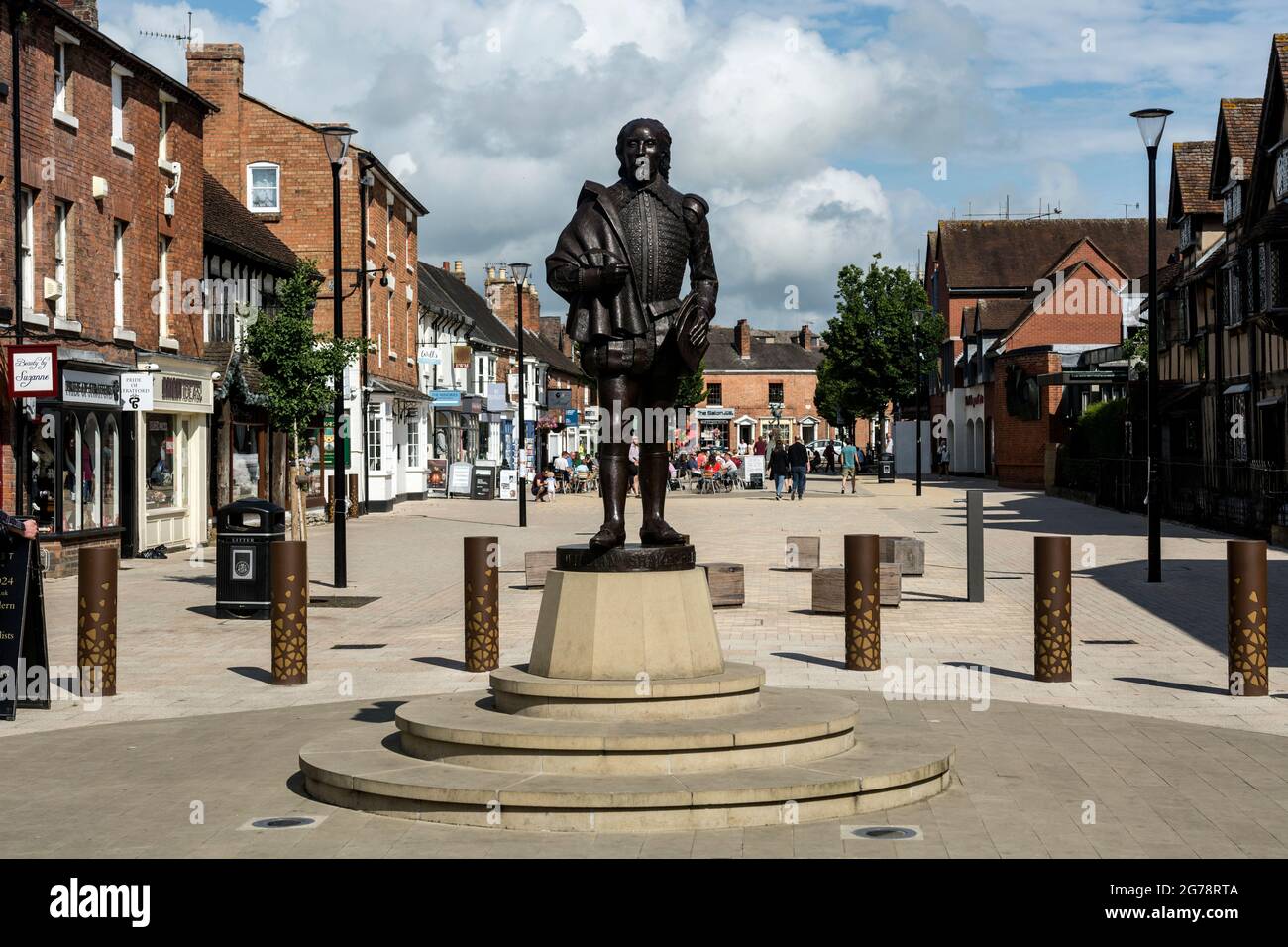 Statue de William Shakespeare, Henley Street, Stratford-upon-Avon, Warwickshire, Angleterre, ROYAUME-UNI Banque D'Images