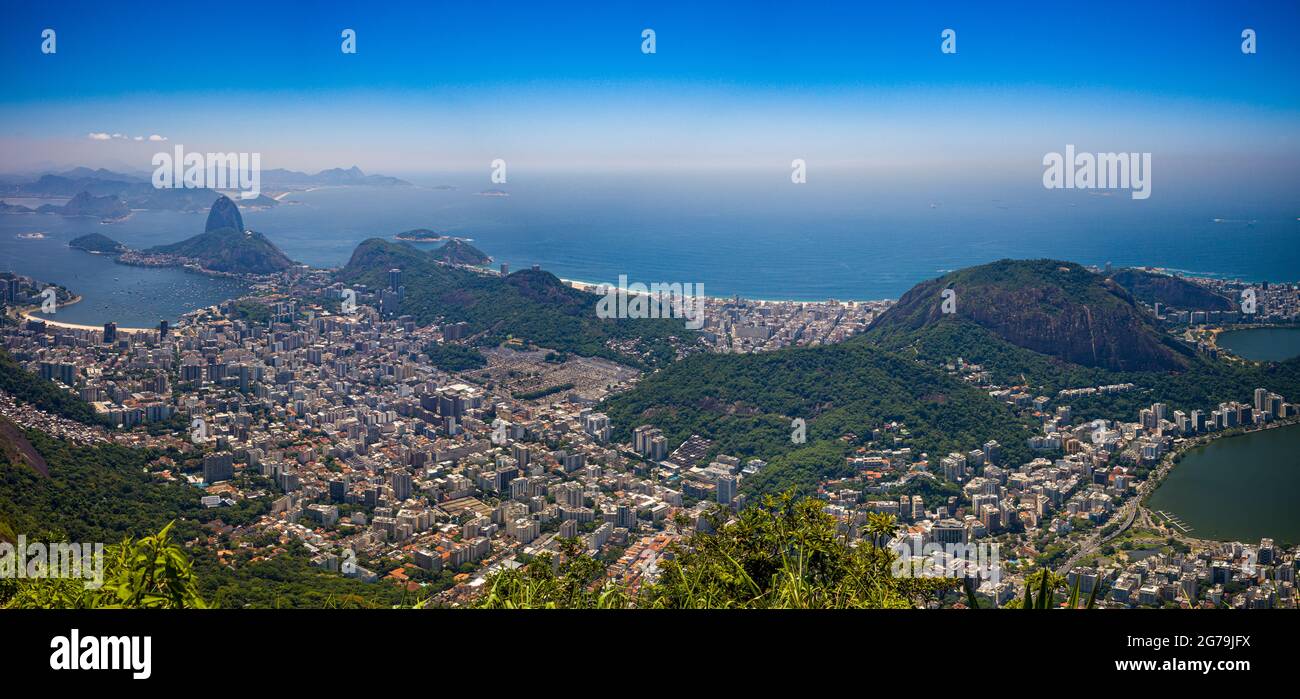 Montagne de Sugarloaf et Botafogo à Rio de Janeiro, Brésil Banque D'Images