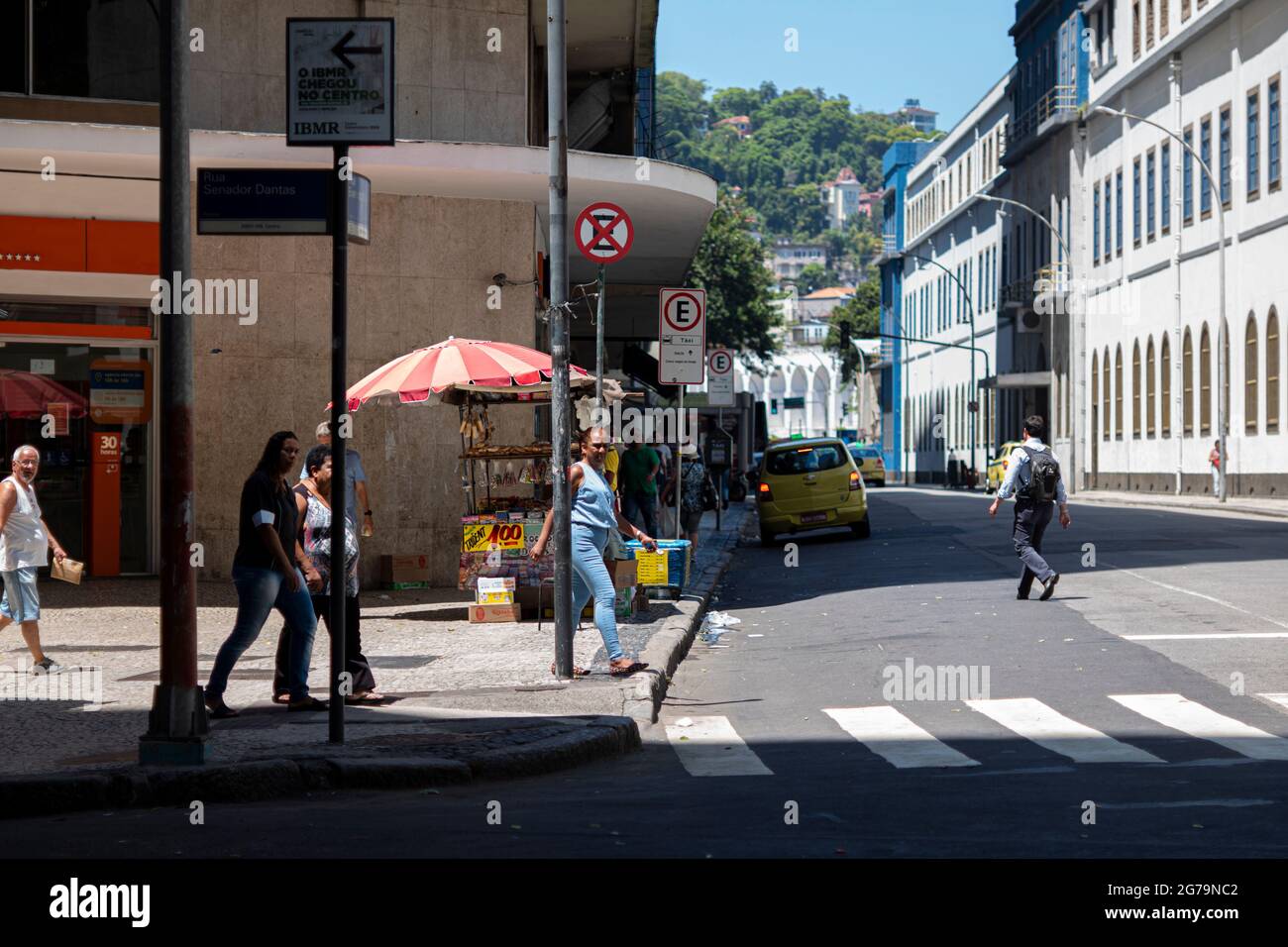 Le Carioca Aqueduct a été construit au milieu du XVIIIe siècle et est également appelé Arcos da Lapa (Lapa Arches) à Rio de Janeiro, au Brésil Banque D'Images