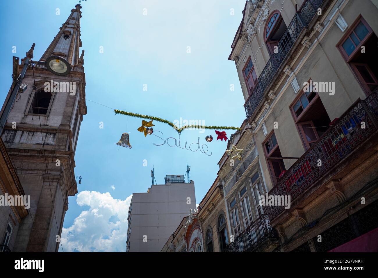 Les rues du marché de Saara, place des gens dans la vieille ville pour faire du shopping. Rio de janeiro, Brésil Banque D'Images
