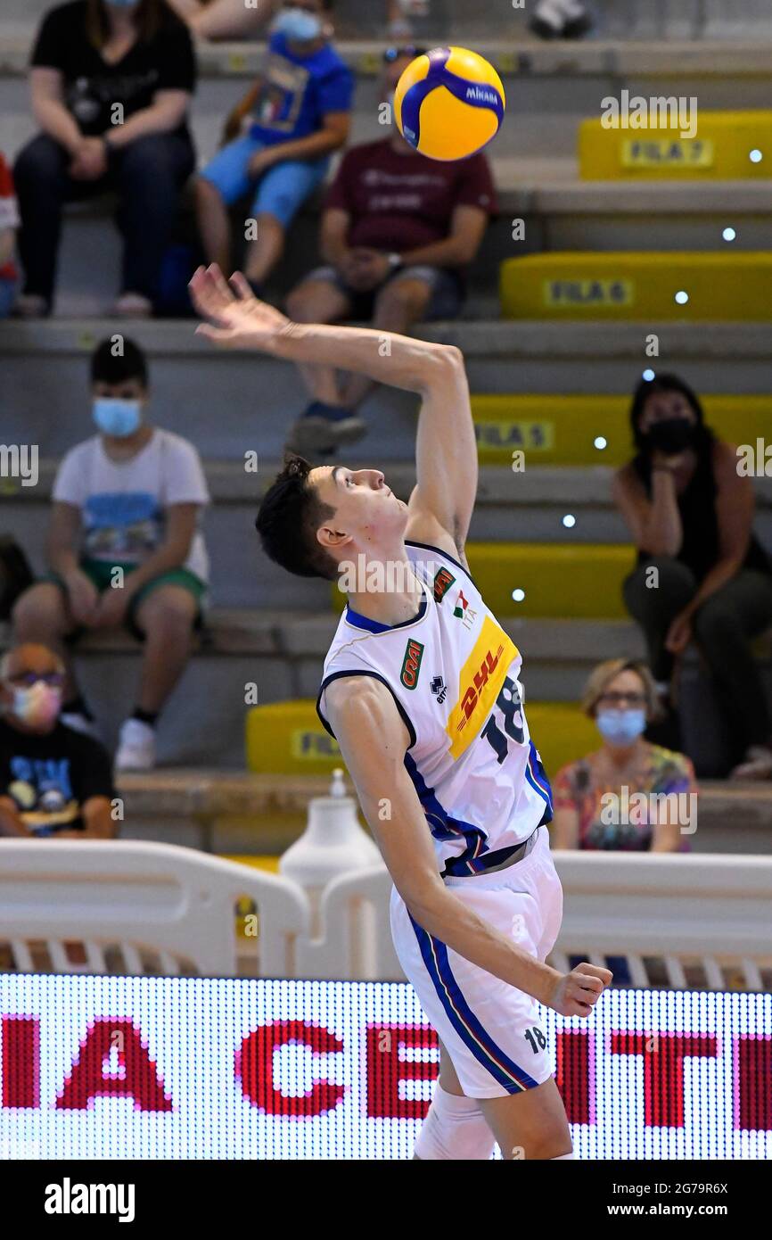 Cisterna Di Latina, Italie. 11 juillet 2021. Italie vs Argentine pendant le match d'essai Volley avant de partir pour les Jeux Olympiques à Tokyo au Palazzetto dello Sport (Cisterna di Latina). (Photo de Domenico Cippitelli/Pacific Press) Credit: Pacific Press Media production Corp./Alay Live News Banque D'Images