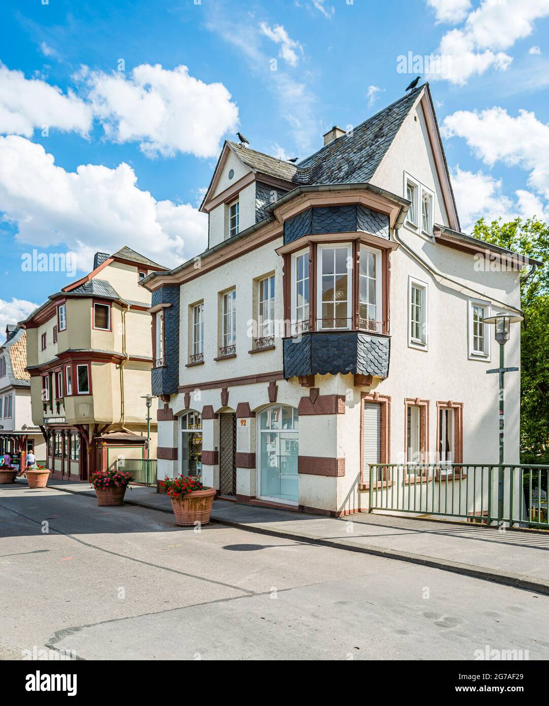 1495, Pont du Vieux Nahe, Bad Kreuznach, pont, maisons de pont, Pont Saint patron, Croix du Christ, protection des monuments, maisons, Johannes von Nepomuk, KH, ville de quartier, Mannheimerstrasse, Mühlenteich, Nahe, affluent, côté amont, porphyre, grès, pont en pierre, Wörthinsel Banque D'Images