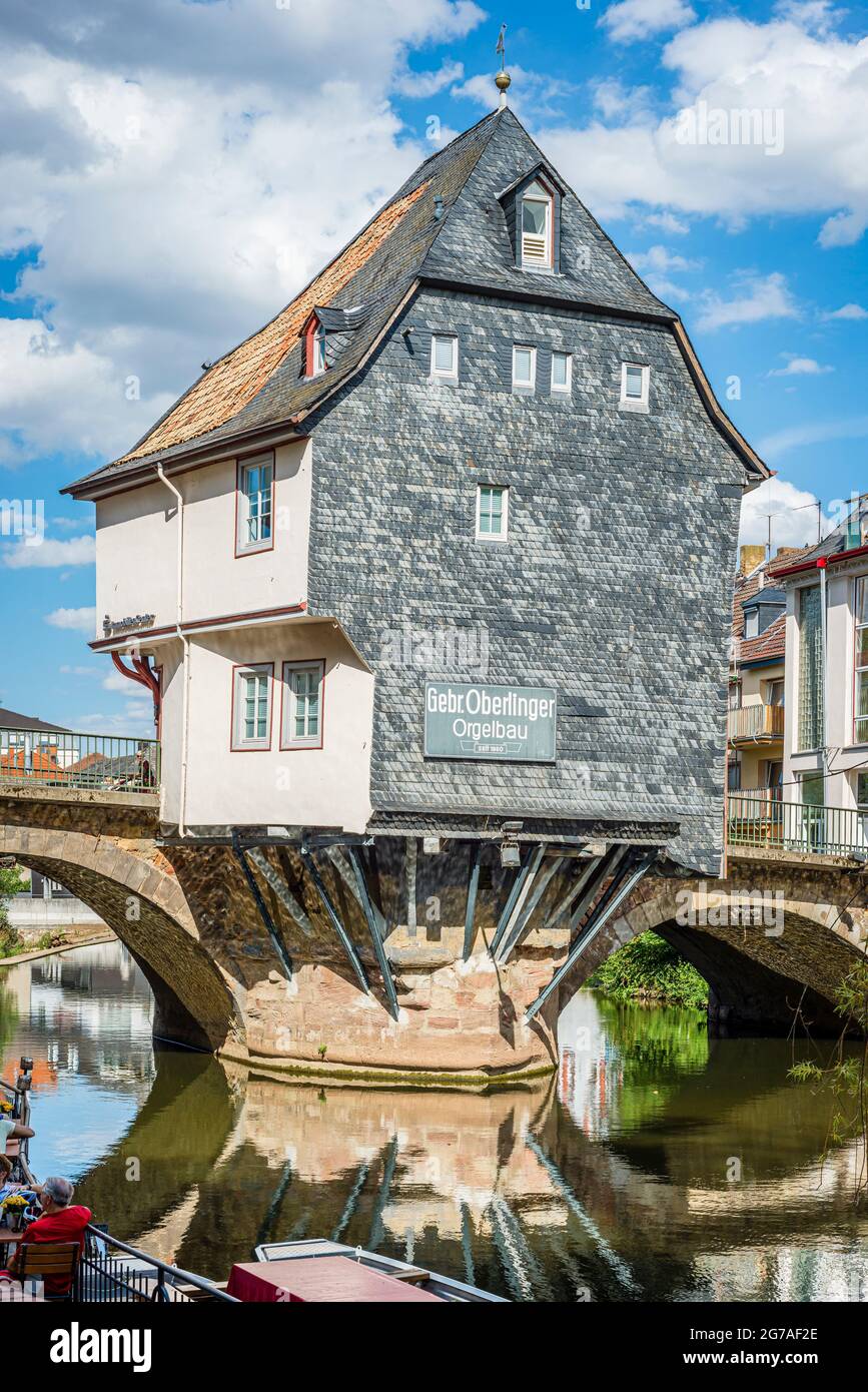 1495, Pont du Vieux Nahe, Bad Kreuznach, pont, maisons de pont, Pont Saint patron, Croix du Christ, protection des monuments, maisons, Johannes von Nepomuk, KH, ville de quartier, Mannheimerstrasse, Mühlenteich, Nahe, affluent, côté amont, porphyre, grès, pont en pierre, Wörthinsel Banque D'Images