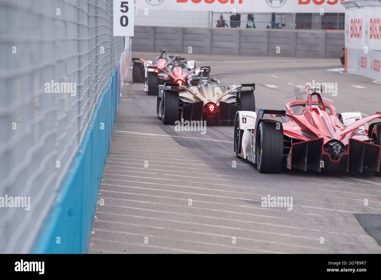 New York, États-Unis. 11 juillet 2021. Voitures de course pendant le Championnat ABB FIA Formule E, tour 11 E-Prix à New York. (Photo par Ron Adar/SOPA Images/Sipa USA) crédit: SIPA USA/Alay Live News Banque D'Images