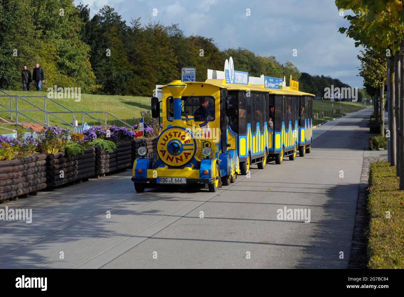 Darssbahn à Zingst, chemin de fer d'excursion pour touristes, octobre, Zingst, Parc National Vorpommersche Boddenlandschaft, Mecklembourg-Poméranie-Occidentale, Baltique Banque D'Images