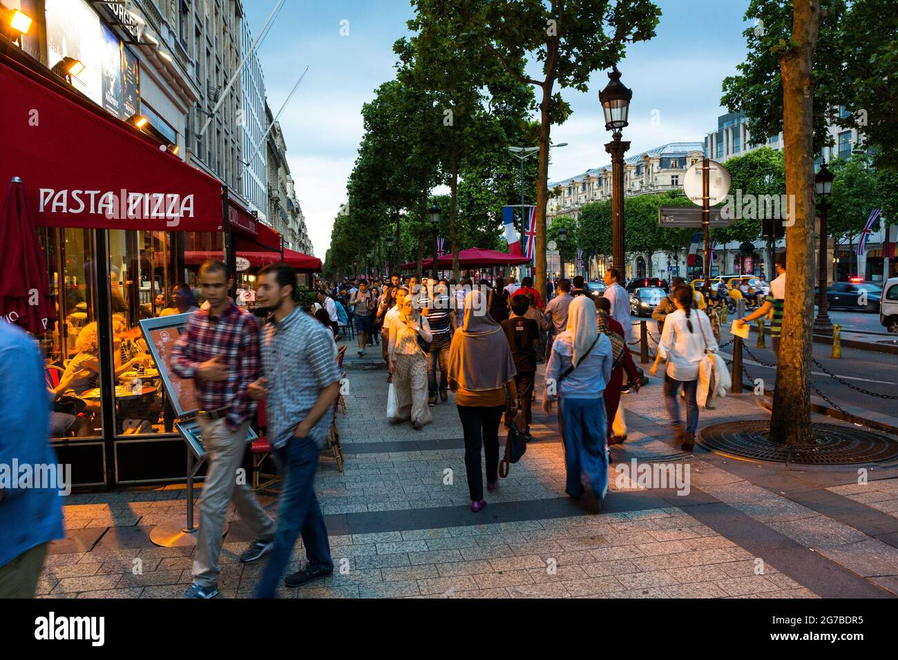 Avenue des champs-Élysées, Paris, France Banque D'Images