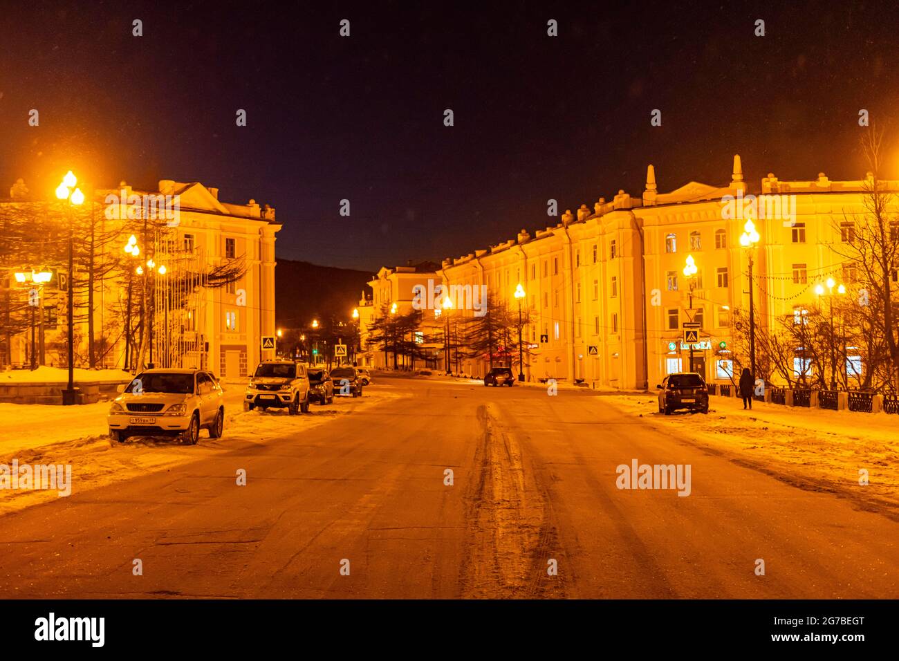 Photo nocturne de Magadan, oblast de Magadan, Russie Banque D'Images