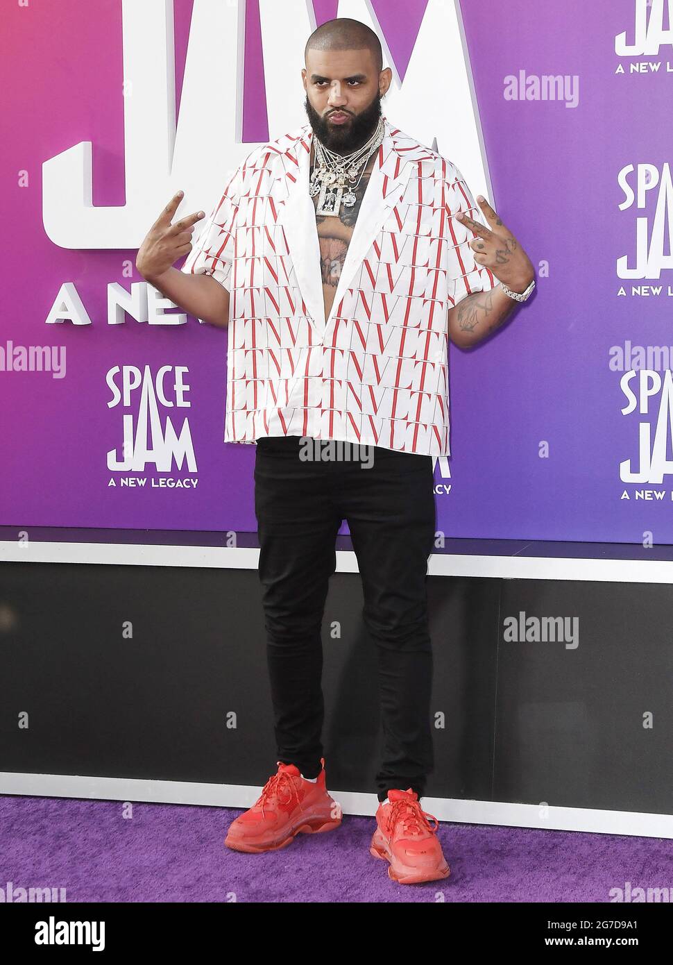 Los Angeles, États-Unis. 12 juillet 2021. Joyner Lucas arrive à l'EMBÂCLE spatial : une NOUVELLE PREMIÈRE mondiale HÉRITÉE qui s'est tenue à la Regal L.A. VIVRE à Los Angeles, CA le lundi 12 juillet 2021. (Photo par Sthanlee B. Mirador/Sipa USA) crédit: SIPA USA/Alay Live News Banque D'Images