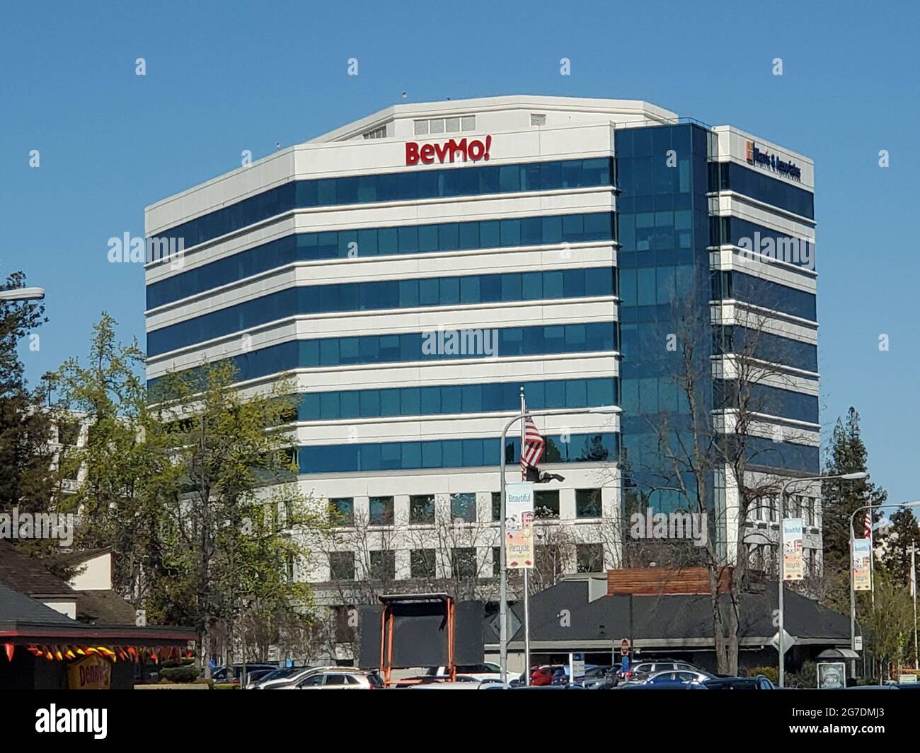 Façade du BevMo! Siège social de la société Beverage Company à Concord, Californie, le 12 mars 2021. () Banque D'Images