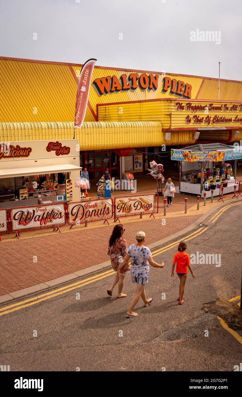 Walton Pier, Walton-on-the-Naze, Essex, Angleterre Banque D'Images
