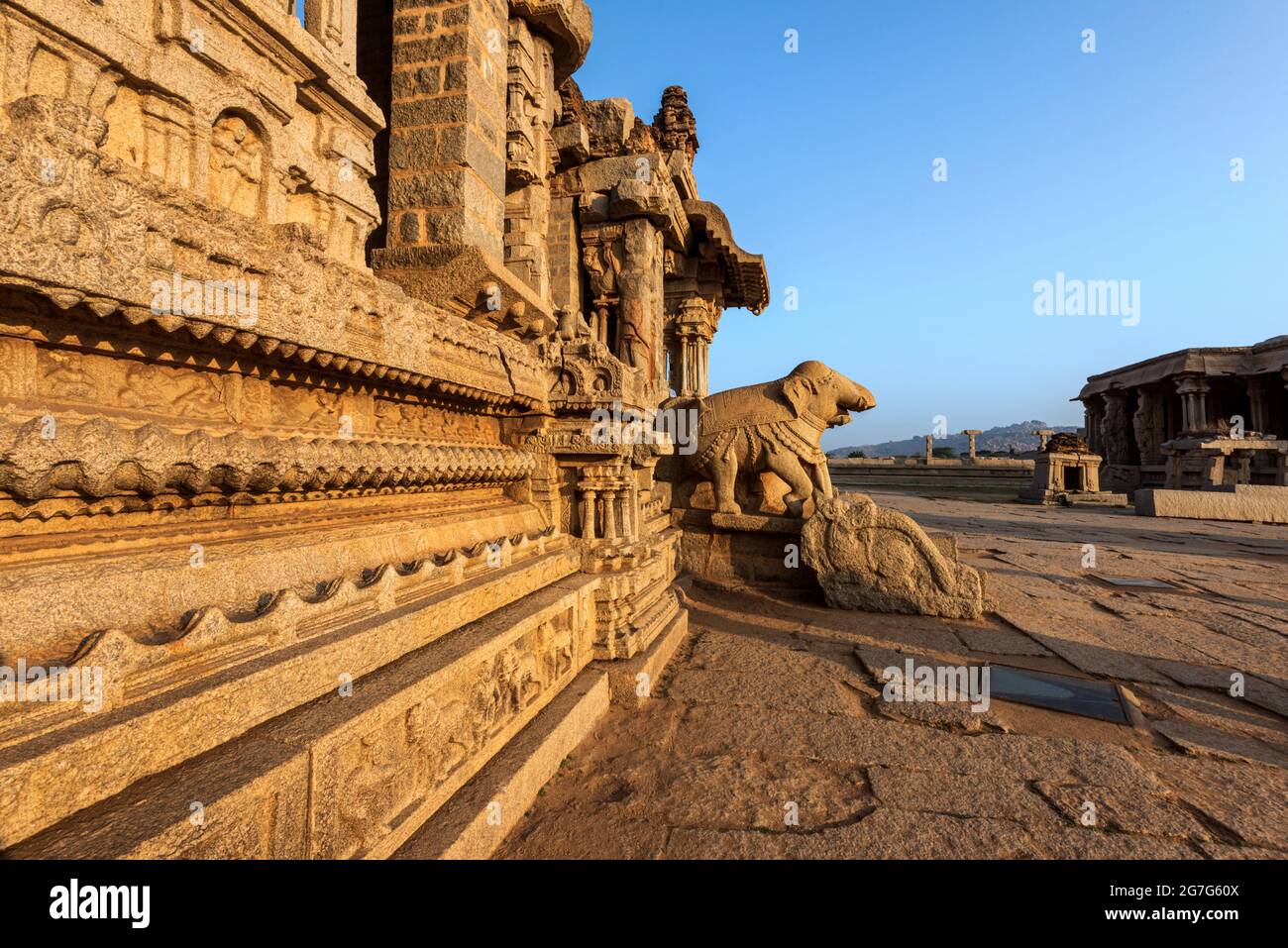 Hampi, Karnataka, Inde - 10 janvier 2020 : temple de Vijaya Vitthala. Magnifiquement sculpté dans un rocher monolithe, un morceau de marv architectural complexe Banque D'Images