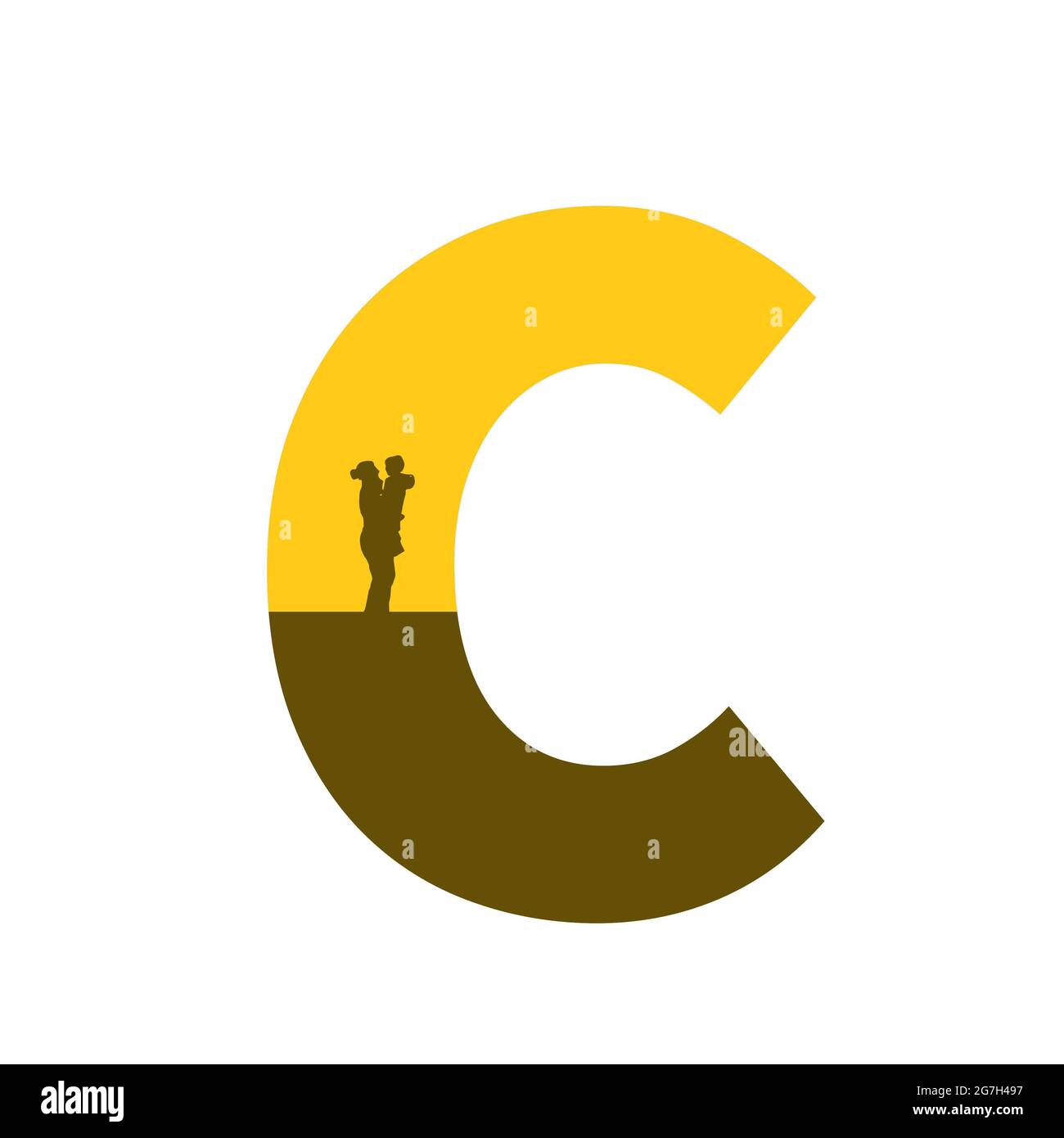 Lettre C de l'alphabet avec une silhouette de mère avec enfant sur le bras, de couleur ocre et marron, isolée sur fond blanc Banque D'Images