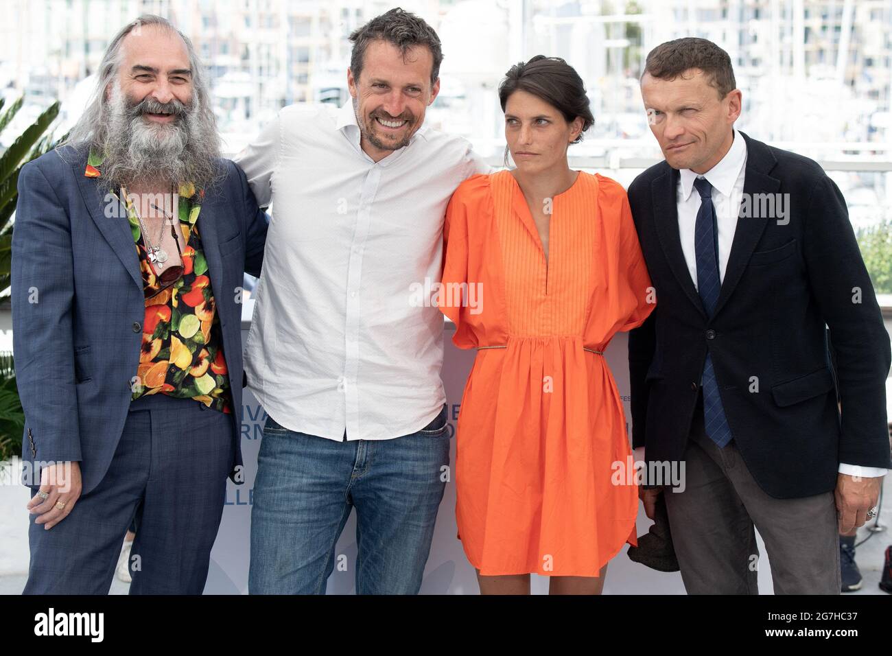 Marie Amiguet Vincent Munier Et Sa Femme Vincent Munier Banque d'image et photos - Alamy