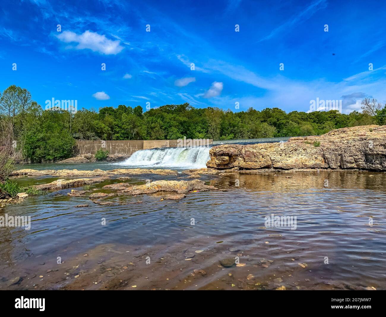 Grand Falls sur Shoal Creek à Joplin, Missouri Banque D'Images