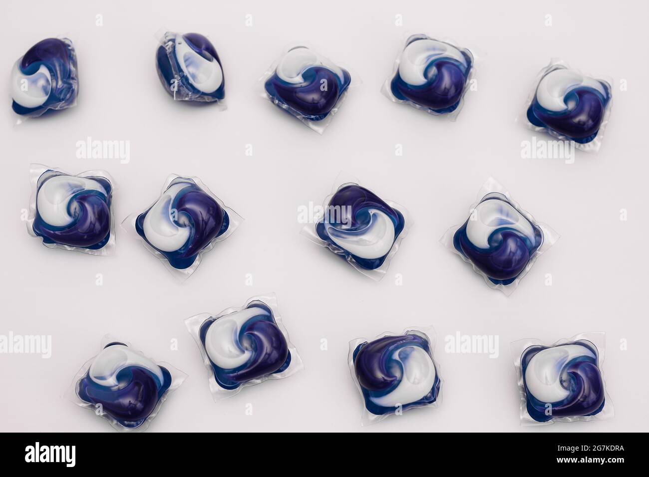 capsules de gel pour lave-linge. Banque D'Images