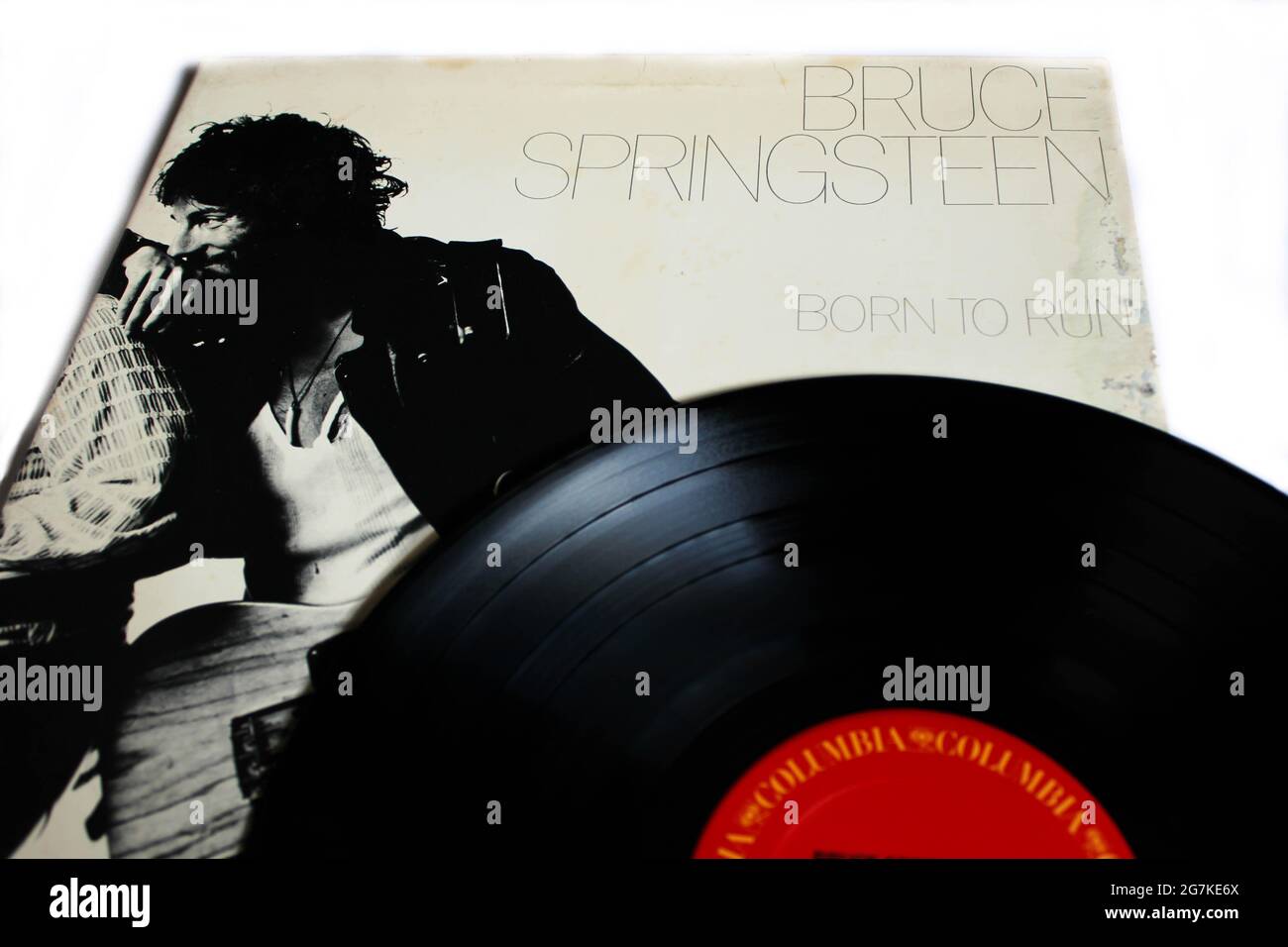 Chanteur de pop, rock et rock, Bruce Springsteen, album de musique sur disque vinyle LP. Intitulé Born to Run. Label Colombie. Couverture de l'album Banque D'Images