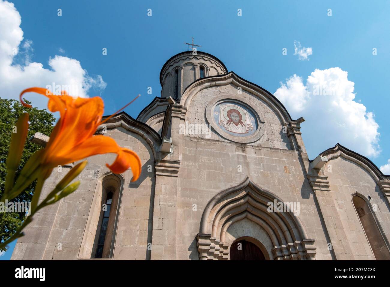 Cathédrale de Spassky pendant la journée ensoleillée d'été au monastère d'Andronikov à Moscou. Banque D'Images