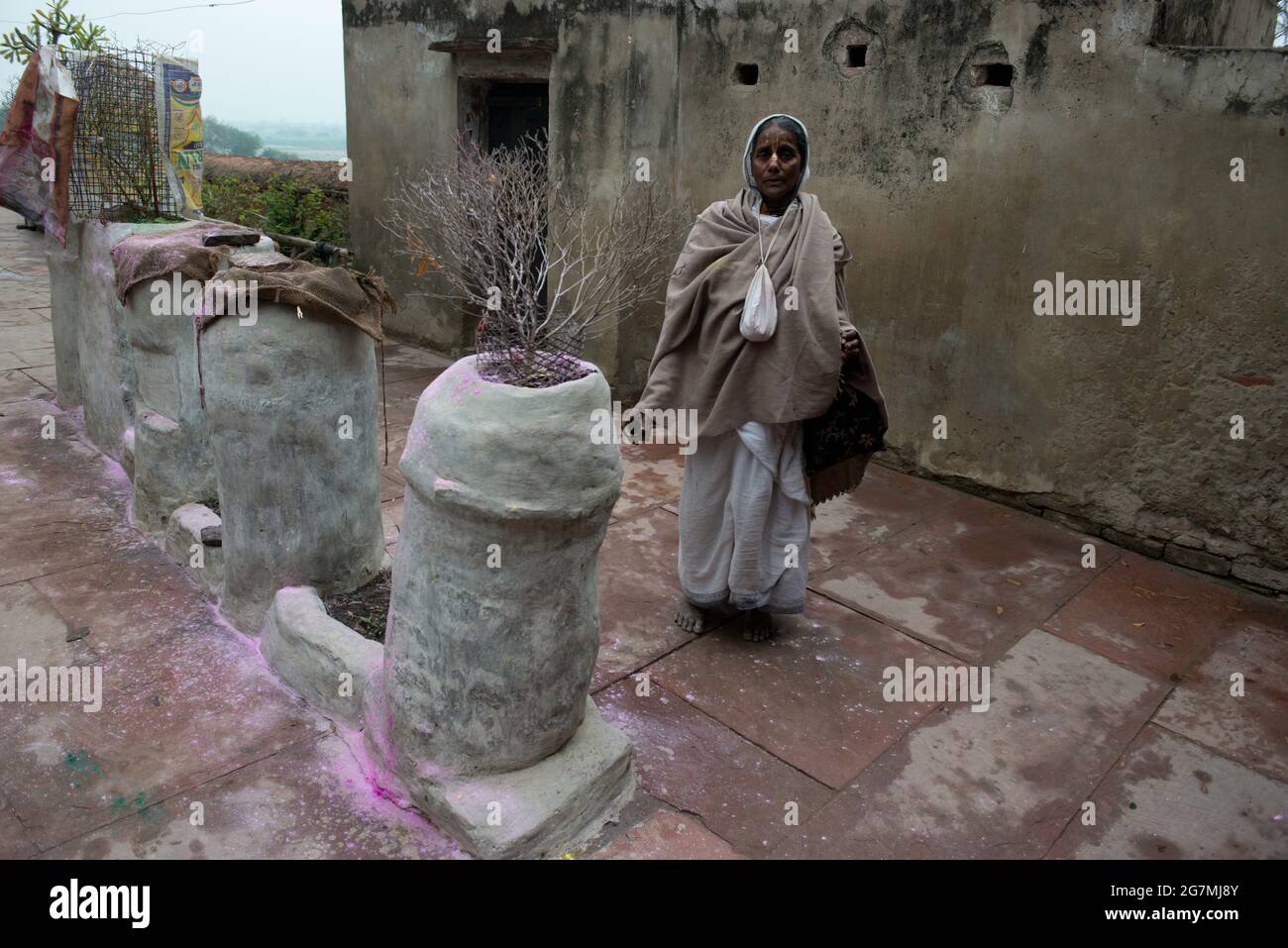 Holi, Vrindavarn célébrations de Holi à Vrindavarn, une ville laissée en hauteur et sèche de la rivière Yamuna. Banque D'Images