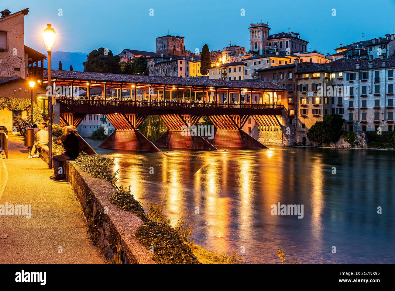 Italie Veneto Bassano del Grappa - le pont d'od (il Ponte vecchio ) Banque D'Images