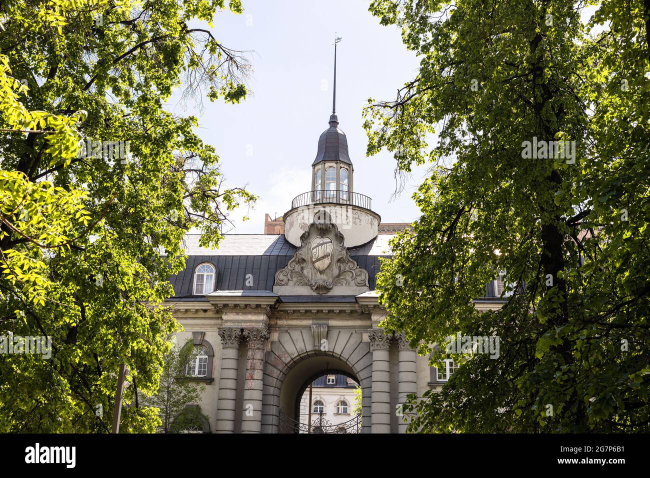 Moscou, Russie - 23 mai 2021 : les écuries de Leon Mantashev sont le point de repère architectural de la ville de Moscou. Les écuries près de l'hippodrome de Moscou wewre construit en 1 Banque D'Images