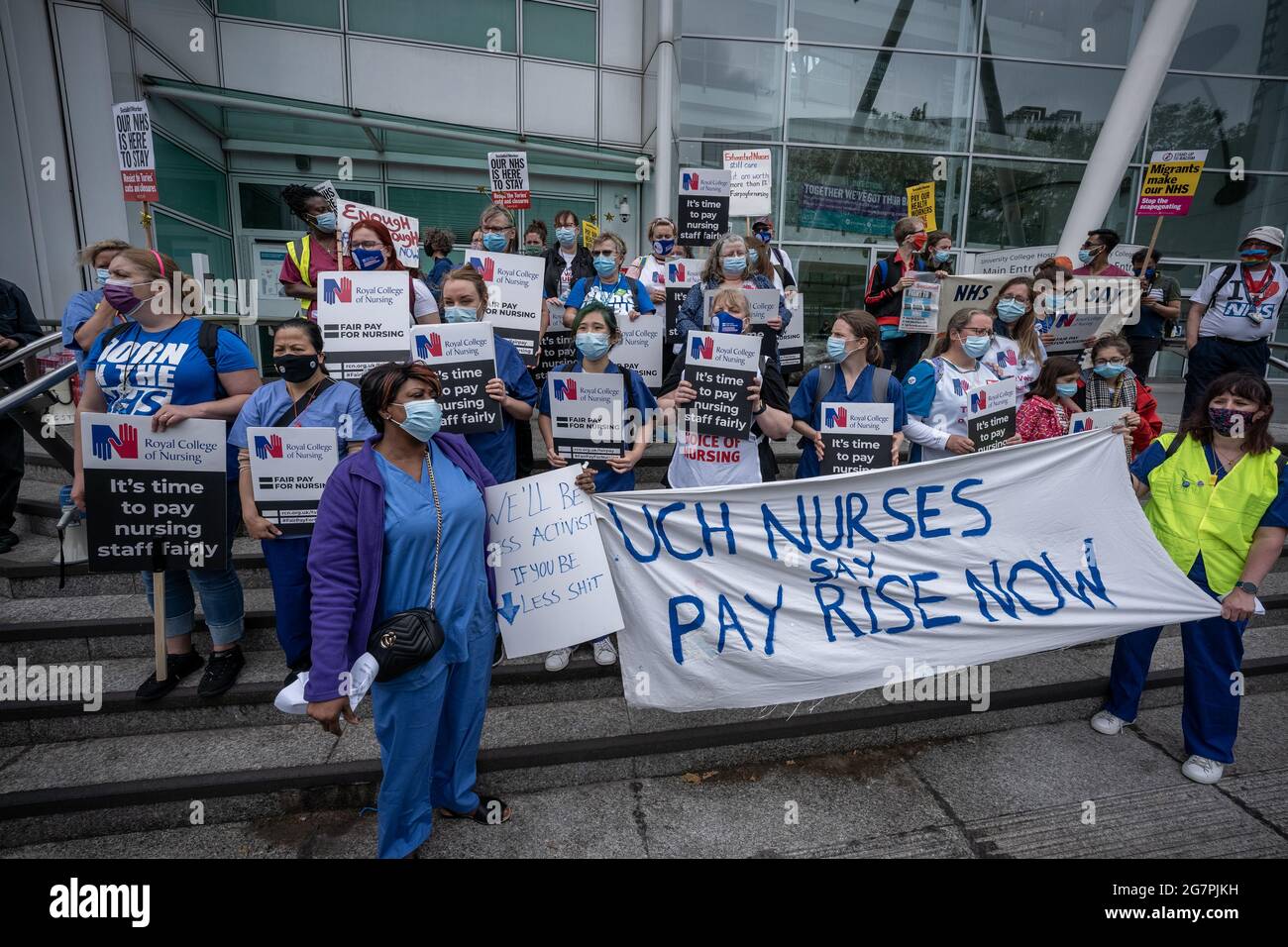 "Les travailleurs du NHS disent non aux inégalités de rémunération dans le secteur public". Les infirmières et les autres travailleurs du NHS se rassemblent pour se protéger contre les inégalités salariales. Londres, Royaume-Uni Banque D'Images