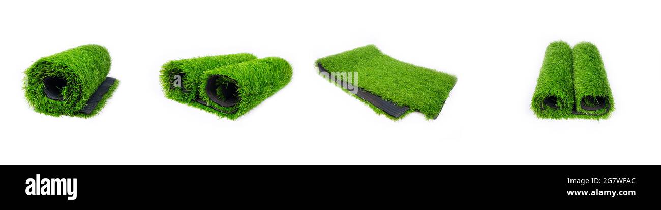 placez le rouleau d'herbe verte artificielle isolé sur fond blanc, pelouse en plastique. Banque D'Images