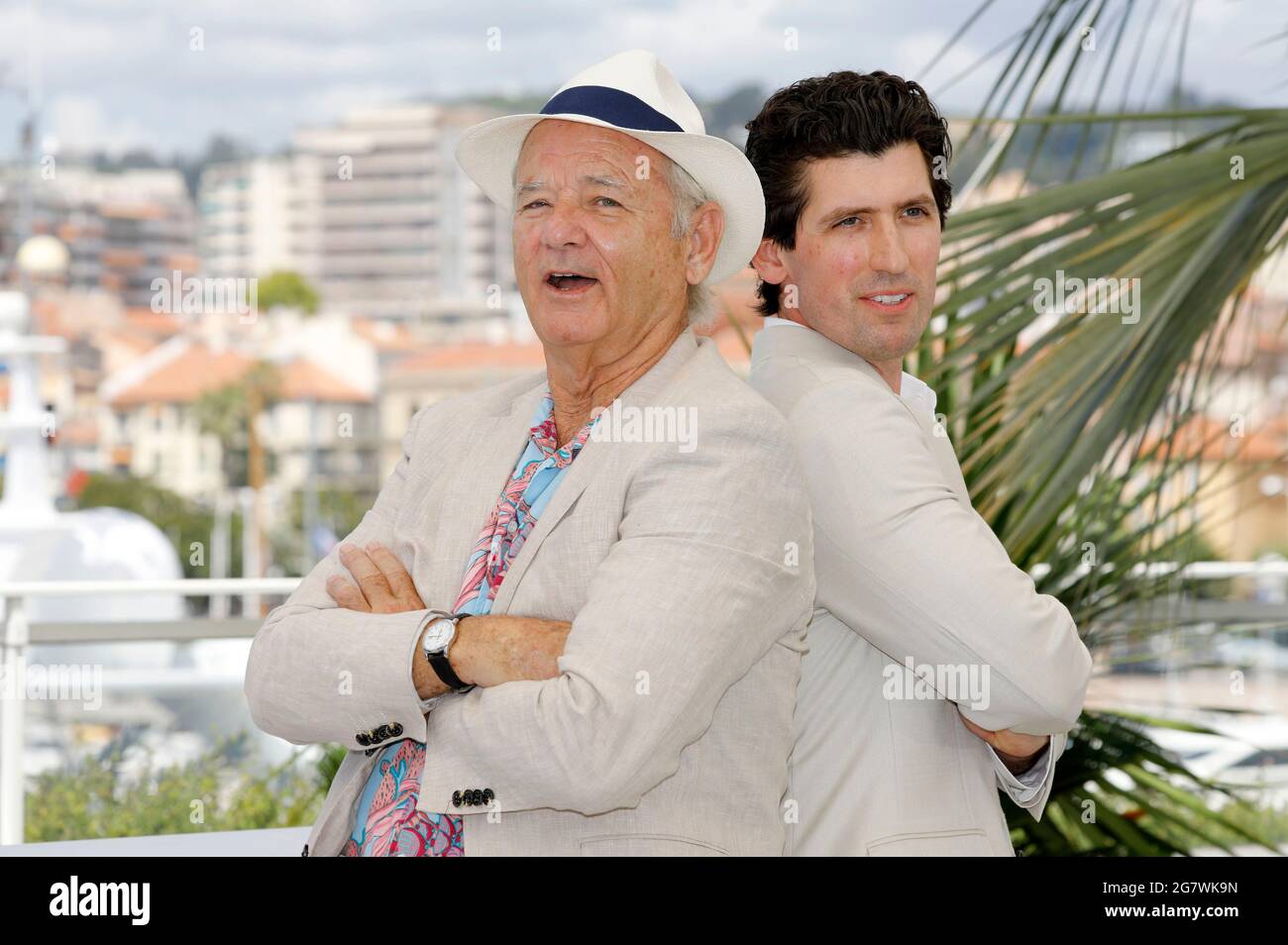 Cannes, France. 16 juillet 2021. Bill Murray et Andrew Muscato assistent à la séance photo « les nouveaux mondes : le berceau de la civilisation » lors du 74e Festival annuel de Cannes, le 16 juillet 2021 à Cannes, en France. Credit: Geisler-Fotopress GmbH/Alay Live News Banque D'Images