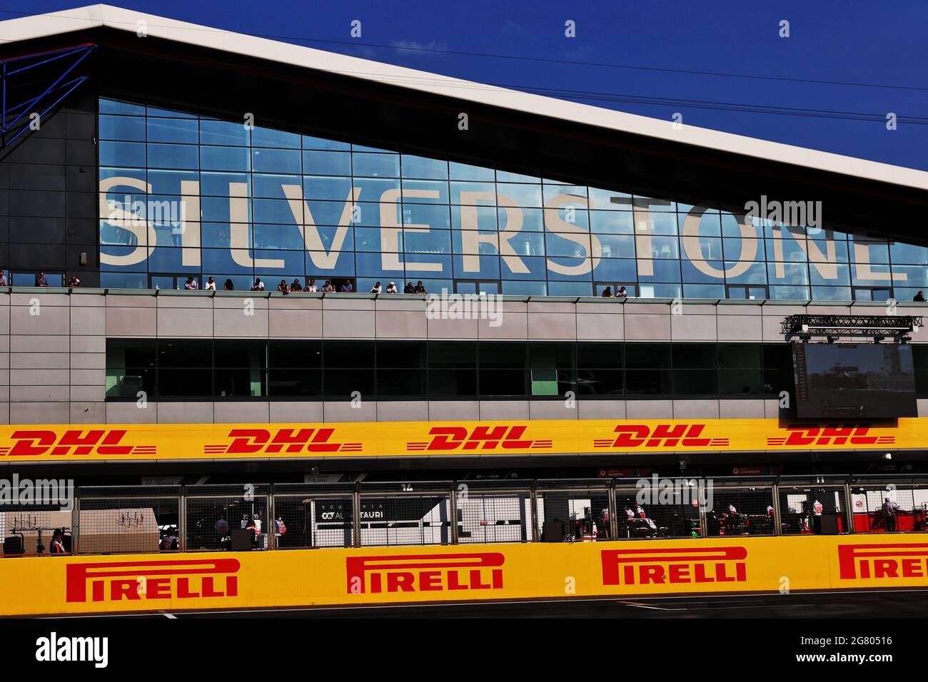 Silverstone, Royaume-Uni. 16 juillet 2021. Atmosphère du circuit - aile Silverstone. 16.07.2021. Championnat du monde de Formule 1, Rd 10, Grand Prix de Grande-Bretagne, Silverstone, Angleterre, Journée d'entraînement. Le crédit photo doit être lu : images XPB/Press Association. Crédit : XPB Images Ltd/Alamy Live News Banque D'Images