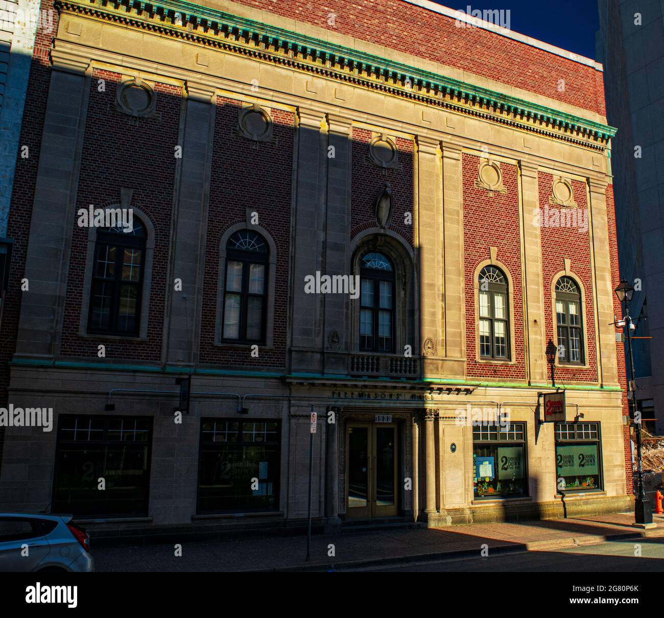 Freemasons Hall, construit en 1924, ancienne demeure du halifax Masonic Lodge, aujourd'hui la maison 2 portes en bas de la nourriture et du vin Halifax Banque D'Images