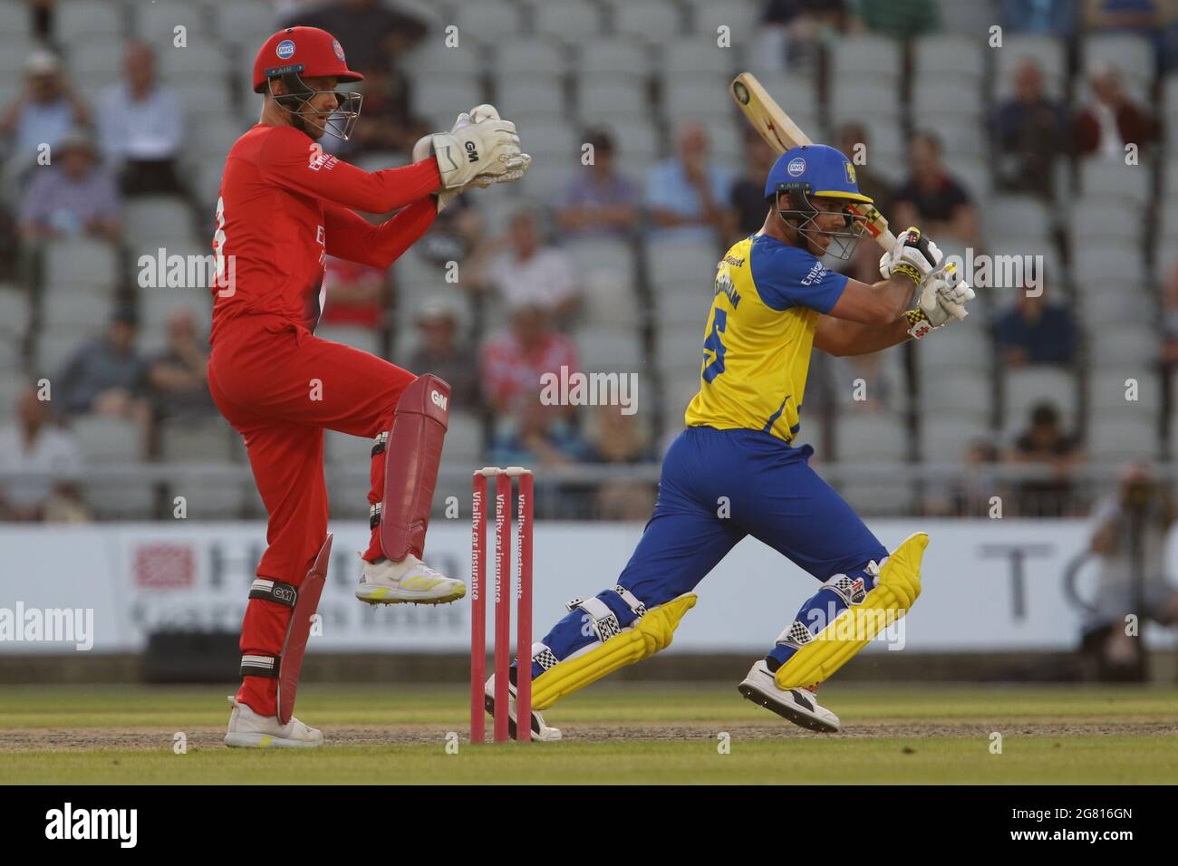 Manchester, Royaume-Uni. 16 juillet 2021. David Bedingham de Durham chauves-souris pendant le match Vitalia Blast T20 entre Lancashire et Durham County Cricket Club à Old Trafford, Manchester, le vendredi 16 juillet 2021. (Crédit : will Matthews | MI News) crédit : MI News & Sport /Alay Live News Banque D'Images