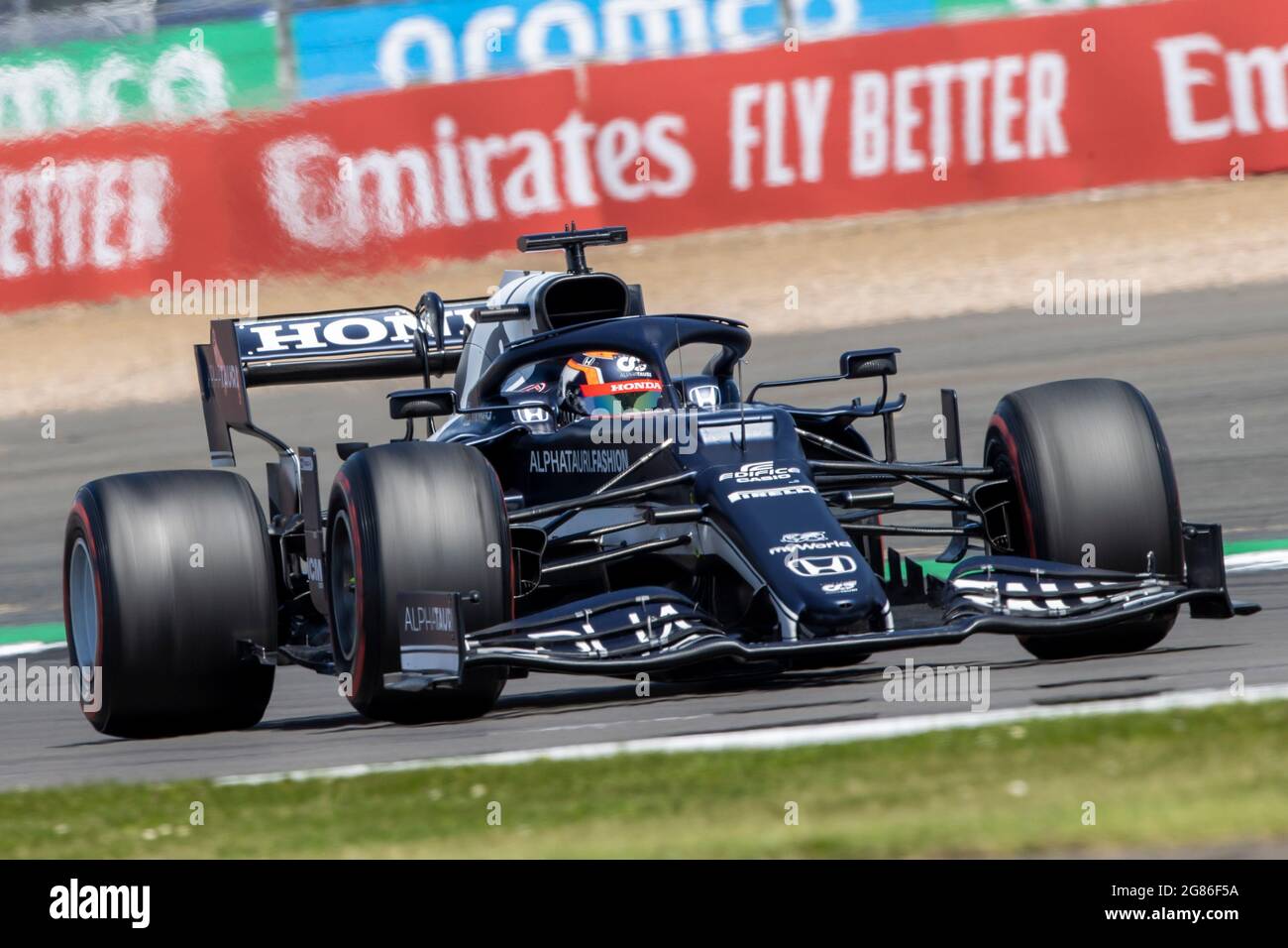 Circuit Silverstone, Silverstone, Northamptonshire, Royaume-Uni. 17 juillet 2021. Formula One British Grand Prix, Sprint Race; Scuderia Alpha Tauri Honda pilote Yuki Tsunoda dans son Alpha Tauri AT02 Honda RA621H pendant la session P2 crédit: Action plus Sports/Alay Live News Banque D'Images