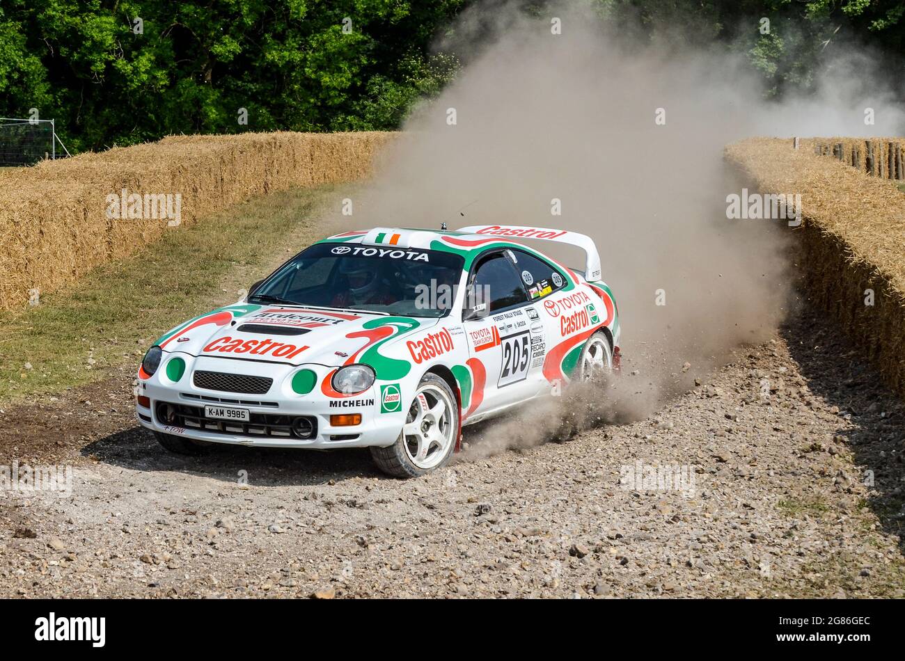 Toyota Celica GT quatre voitures de rallye ST205 sur la scène du rallye au Goodwood Festival of Speed 2013. Combinaison de couleurs Castrol sponsoring Banque D'Images