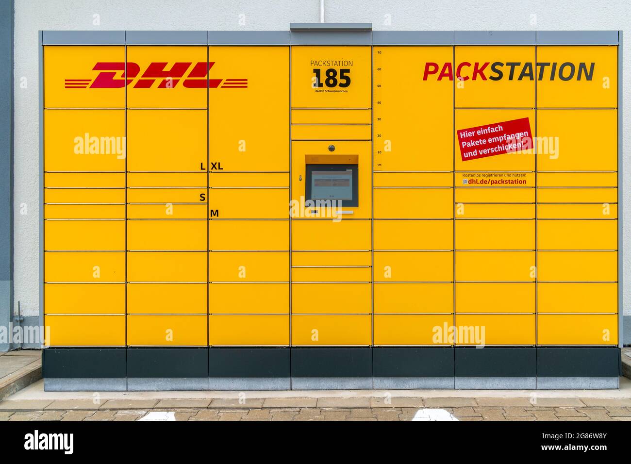 DHL Packstation im Gewerbegebiet von Schwabmünchen Banque D'Images