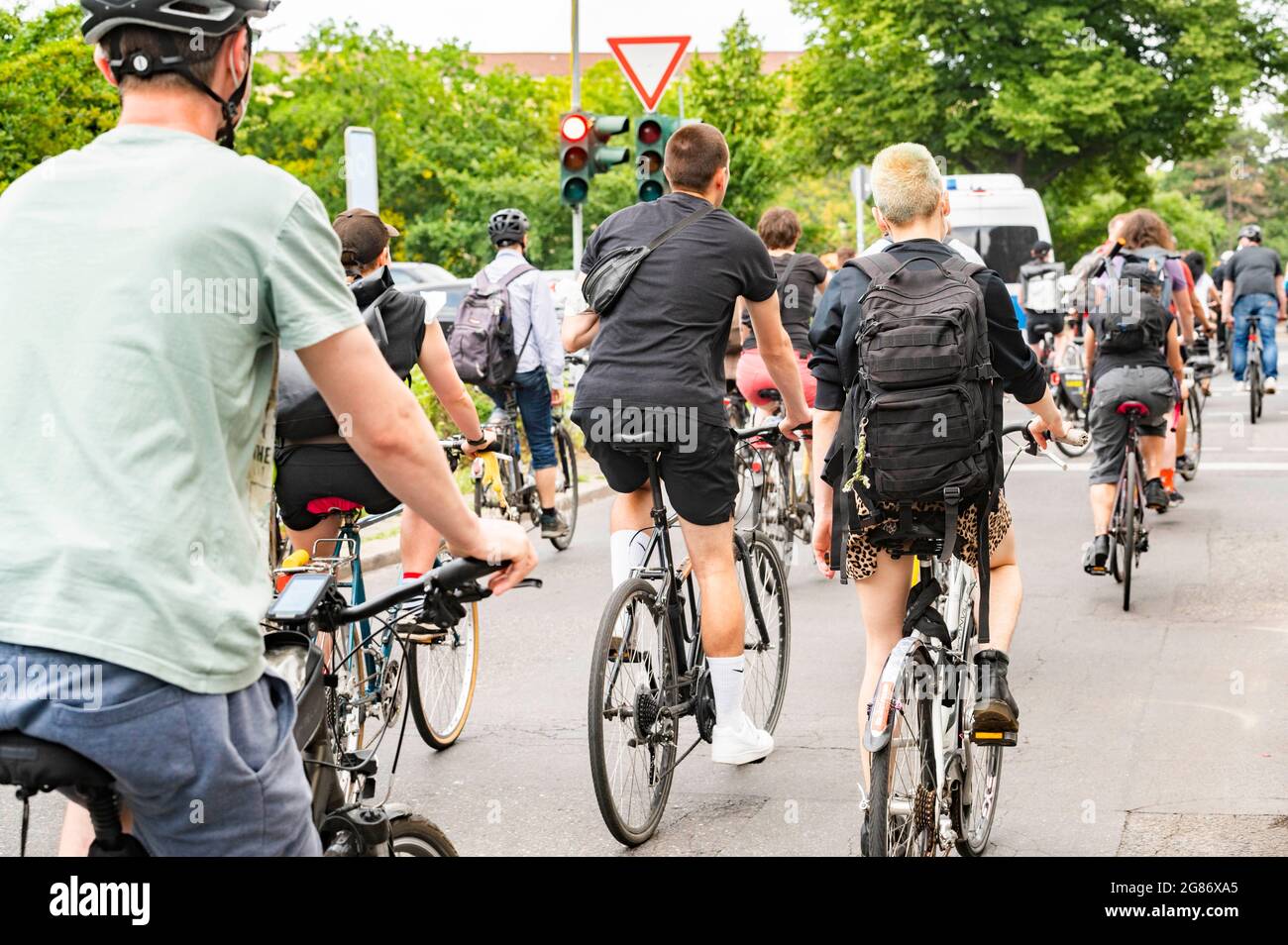 Berlin, Allemagne. 17 juillet 2021. Le travailleur de gorilles a fait une démonstration pour de meilleures conditions de travail à Berlin le 17.07.21. Les travailleurs protestent, en raison des mauvaises conditions de travail et des mauvais matériaux. Crédit : Tim Eckert/Alay Live News Banque D'Images