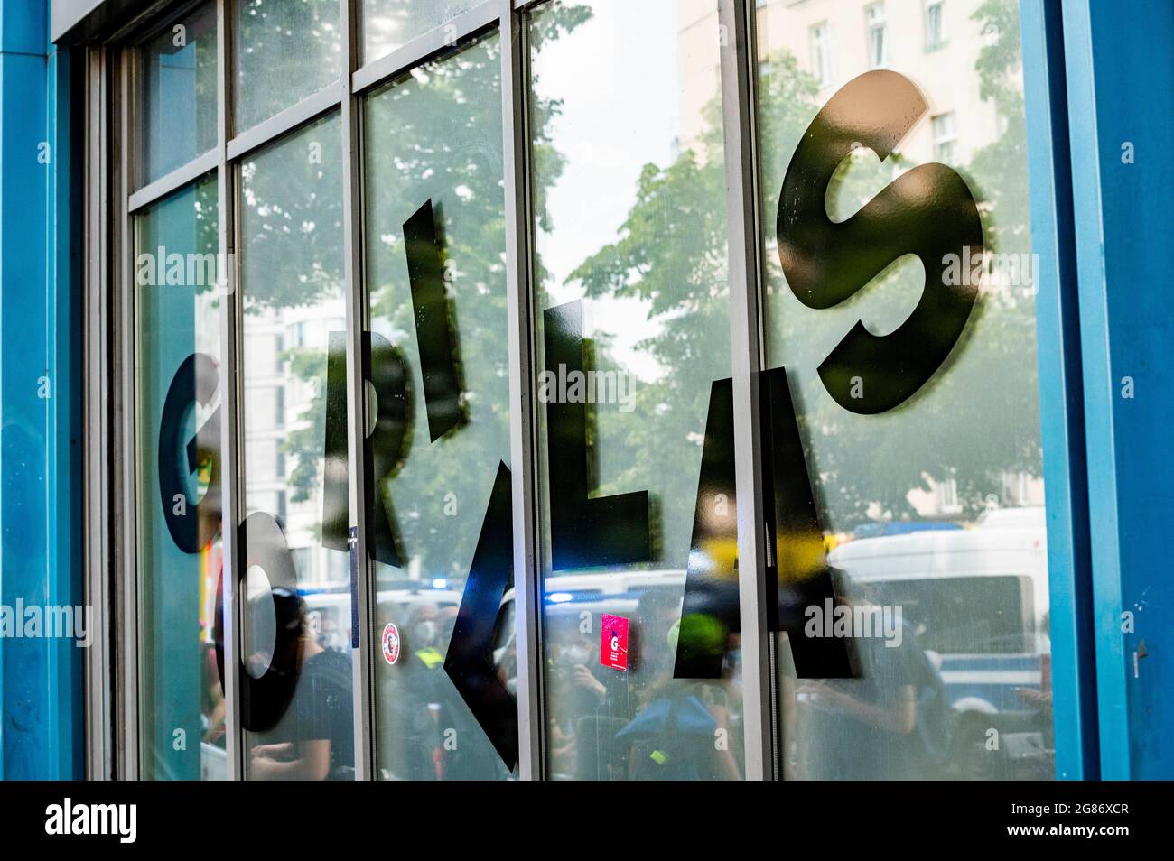 Berlin, Allemagne. 17 juillet 2021. Le travailleur de gorilles a fait une démonstration pour de meilleures conditions de travail à Berlin le 17.07.21. Les travailleurs protestent, en raison des mauvaises conditions de travail et des mauvais matériaux. Crédit : Tim Eckert/Alay Live News Banque D'Images