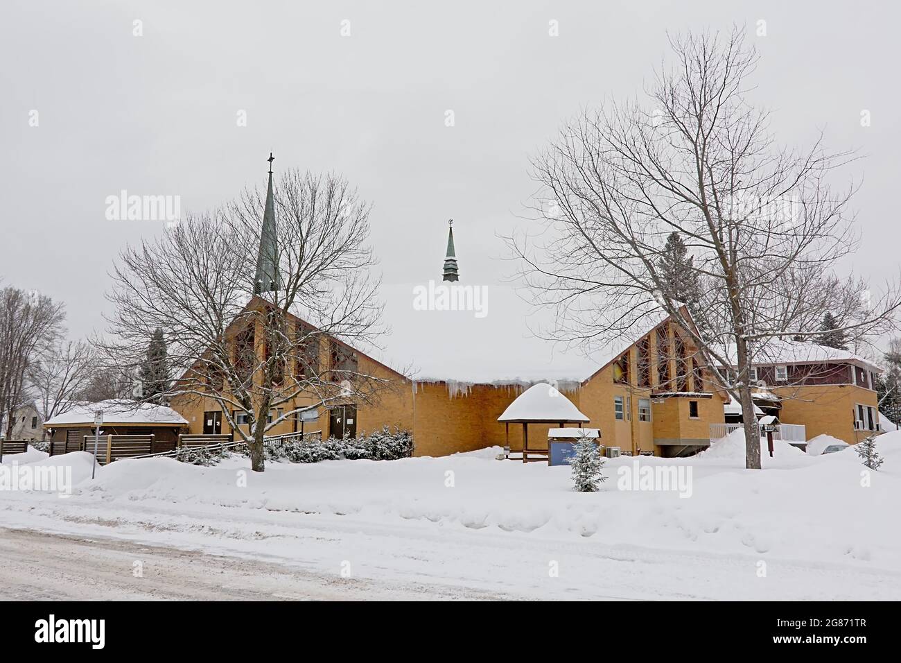 La maison Mathieu-Froment-Savoie, centre de soins palliatifs à Gatineau Télécharger l'aperçu la maison Mathieu-Froment-Savoie, centre de soins palliatifs à Gati Banque D'Images