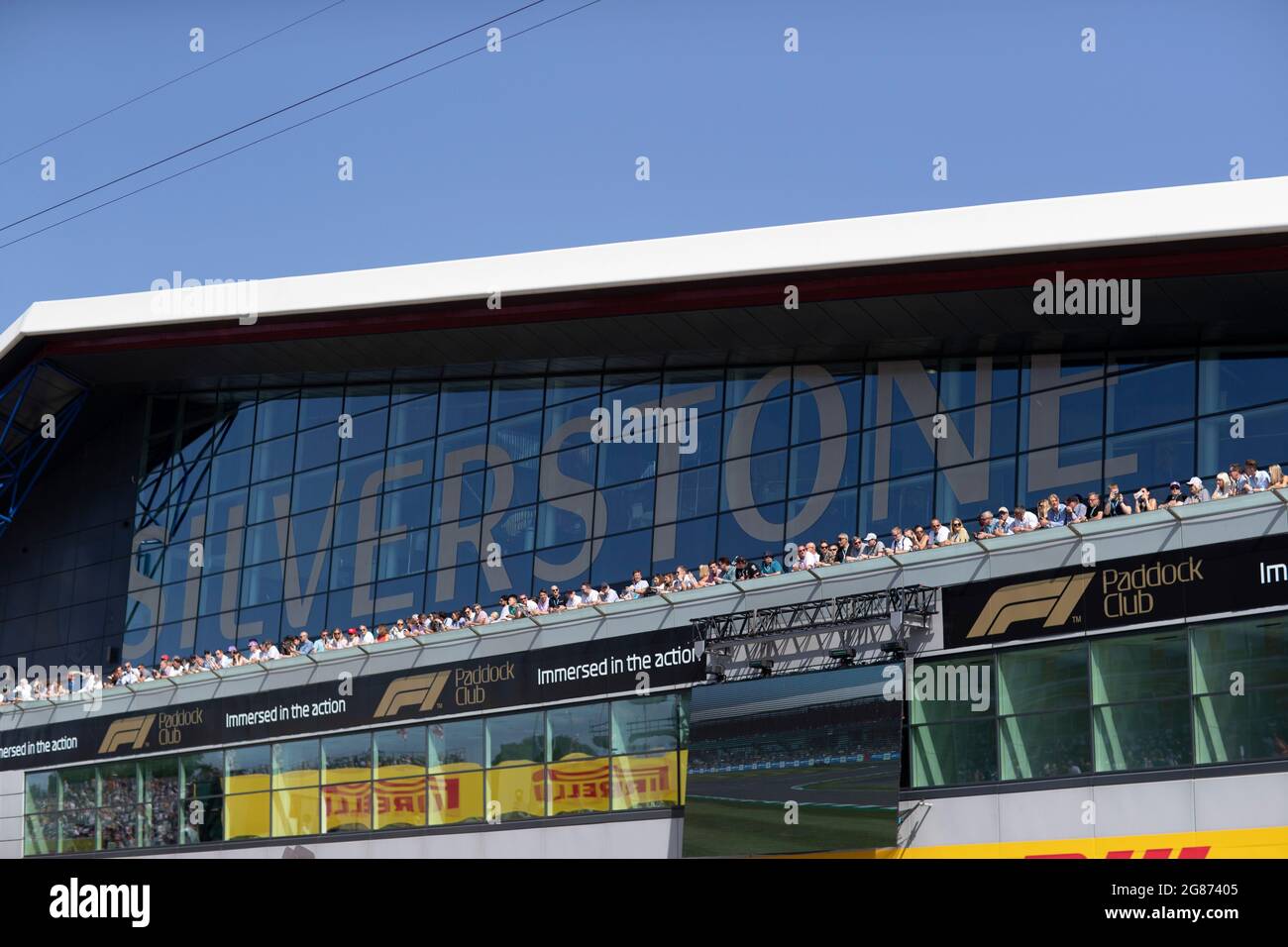 Circuit atmosphère - les clients du club Paddock. Grand Prix de Grande-Bretagne, samedi 17 juillet 2021. Silverstone, Angleterre. Banque D'Images