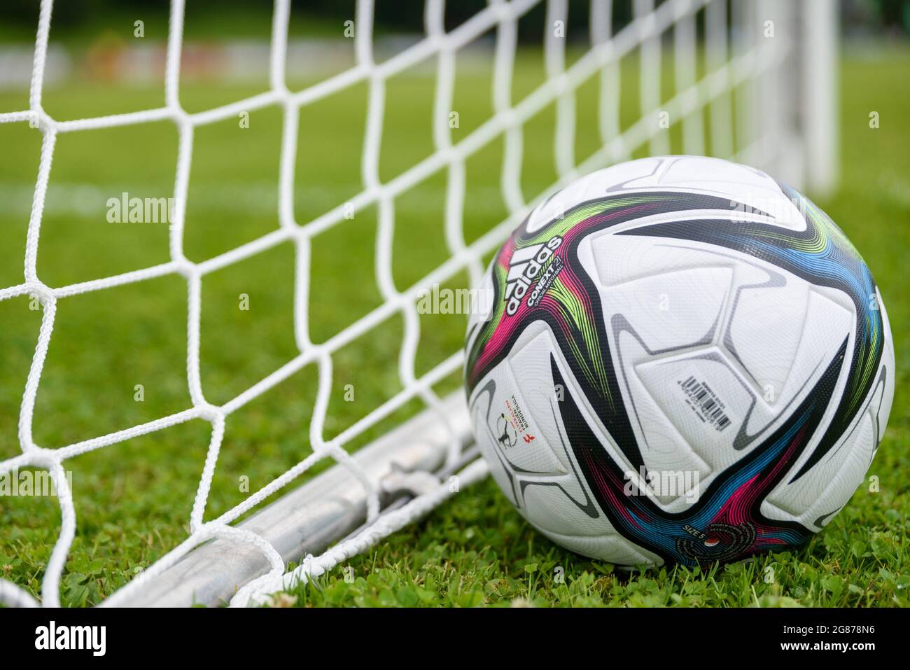 Adidas Conext Banque d'image et photos - Alamy