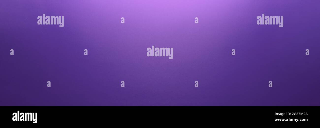 Texture du papier violet. Arrière-plans texturés pour prospectus, affiches et cartes postales de grande taille. Copier l'espace Banque D'Images