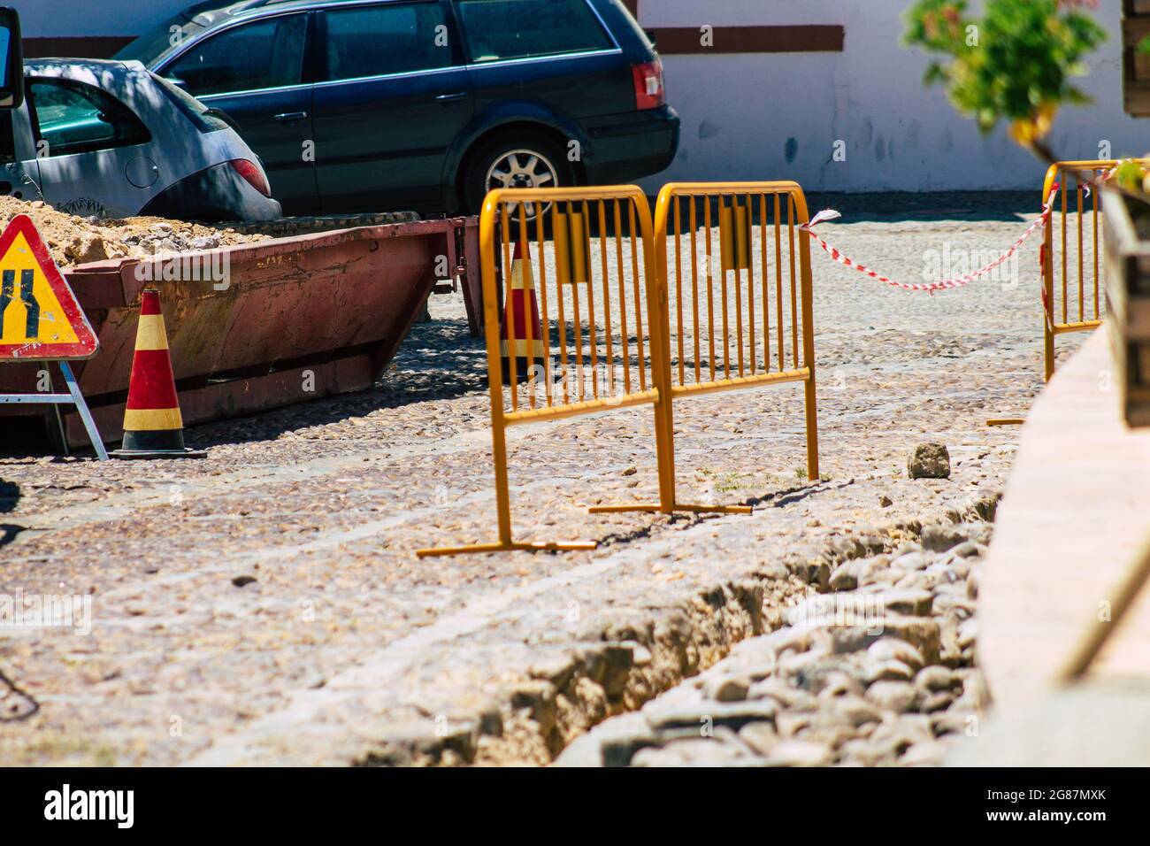 Carmona Espagne 15 juillet 2021 travaux publics dans les rues de Carmona pour réparer un câble