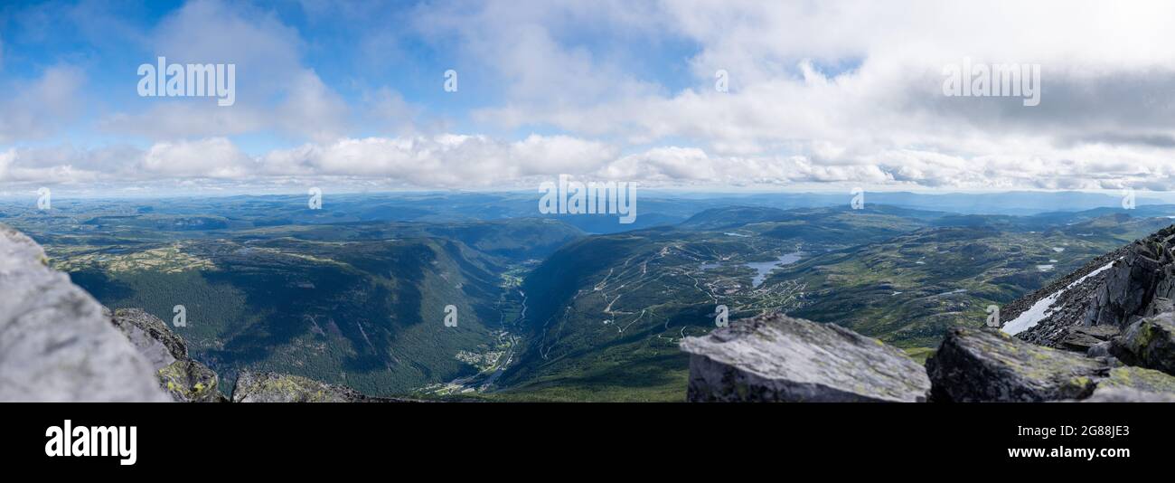 Image panoramique haute résolution du sommet de Gaustatoppen en Norvège Banque D'Images