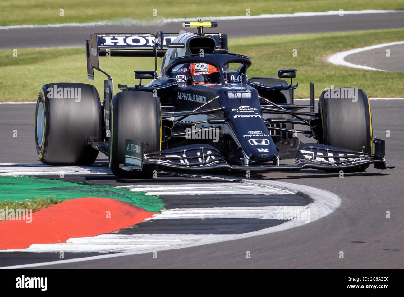 Circuit Silverstone, Silverstone, Northamptonshire, Royaume-Uni. 18 juillet 2021. Formule un Grand Prix britannique, jour de la course; Scuderia Alpha Tauri Honda pilote Pierre Gasly dans son Alpha Tauri AT02 Honda RA621H crédit: Action plus Sports/Alamy Live News Banque D'Images